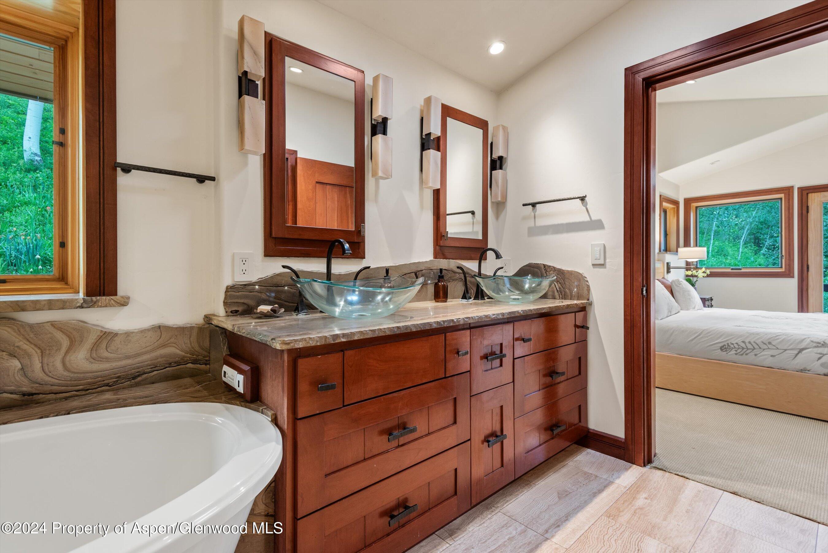 335 Hall Drive Property Photo 34