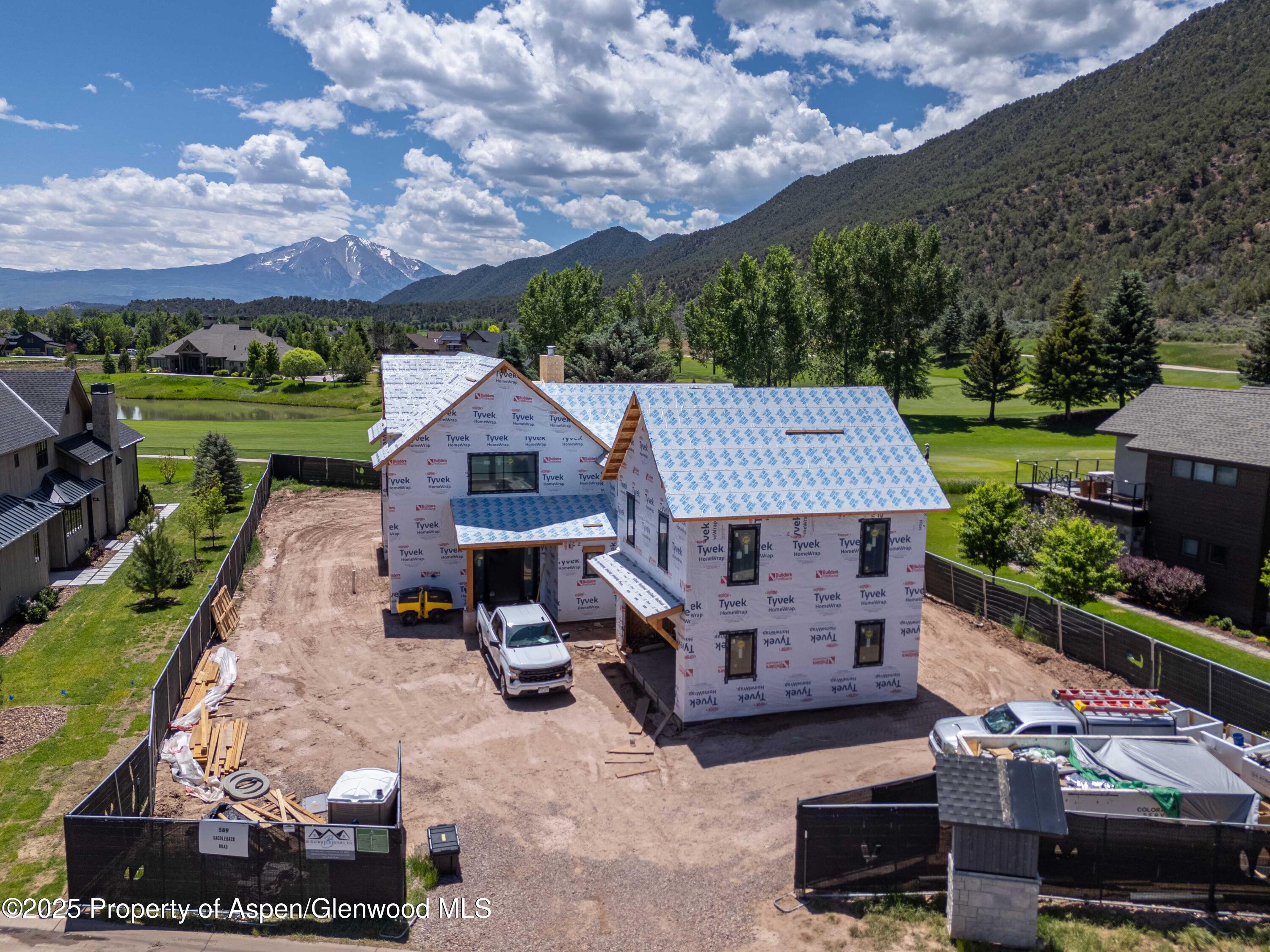 589 Saddleback Road Property Photo