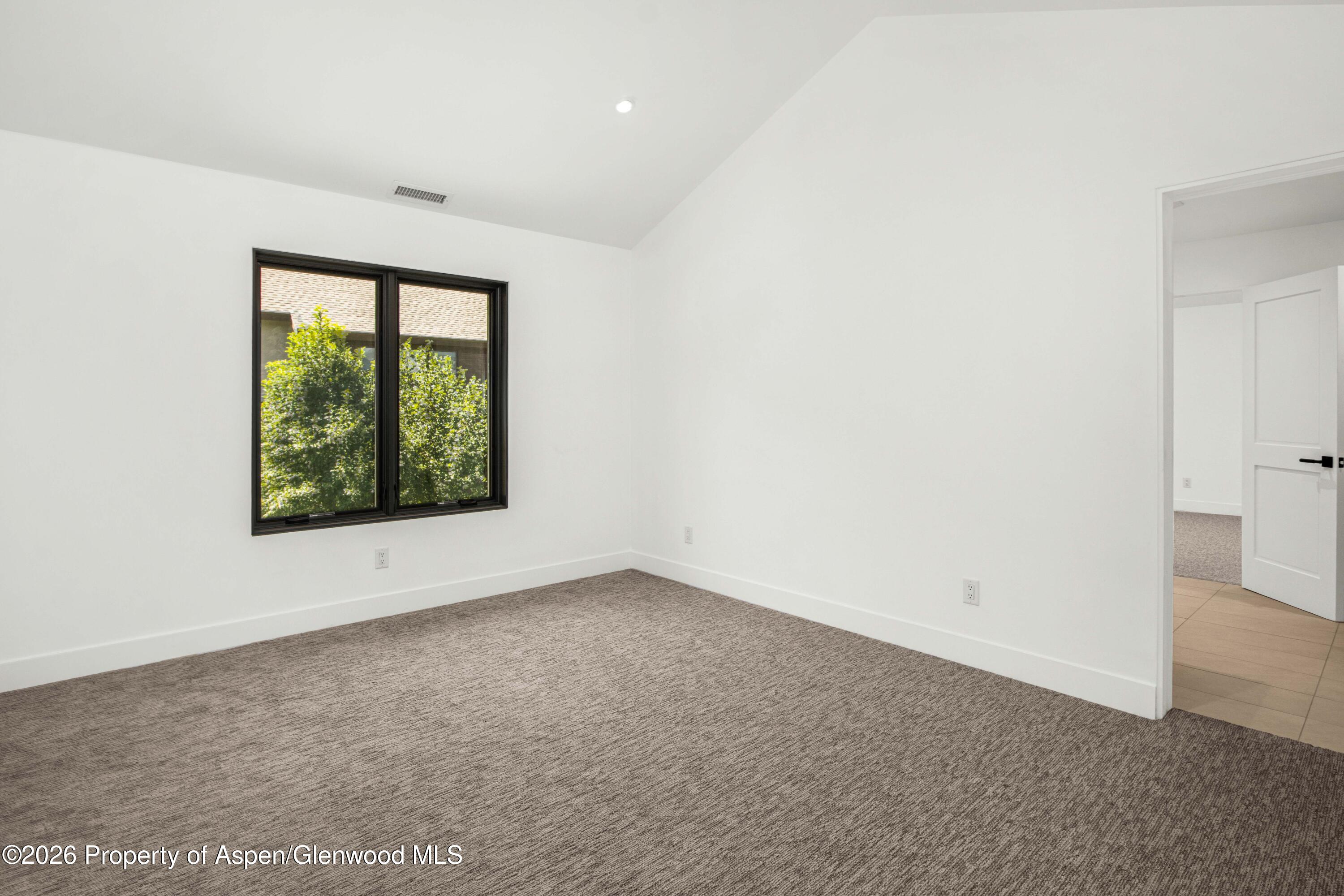 589 Saddleback Road Property Photo 33