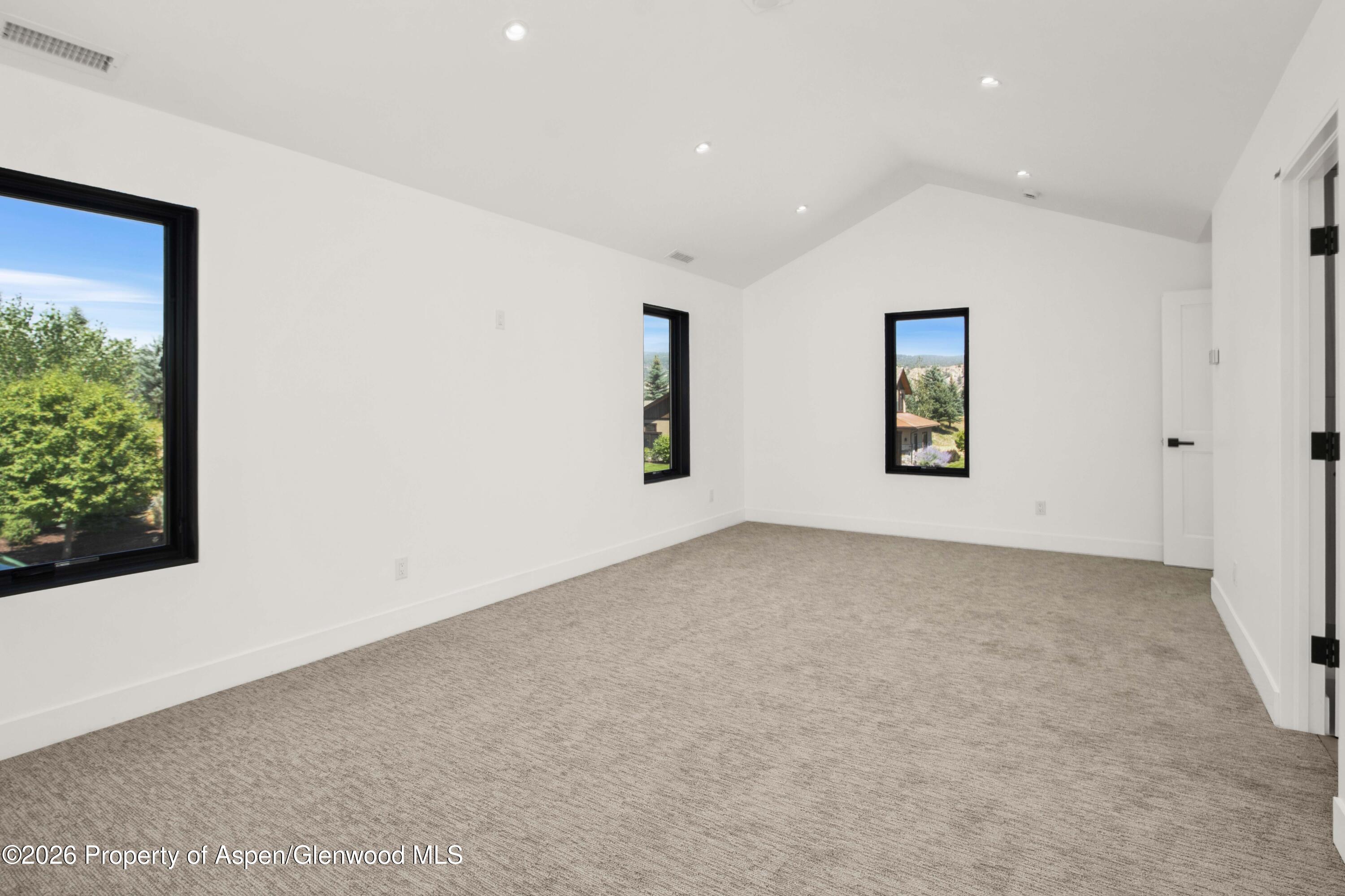 589 Saddleback Road Property Photo 36