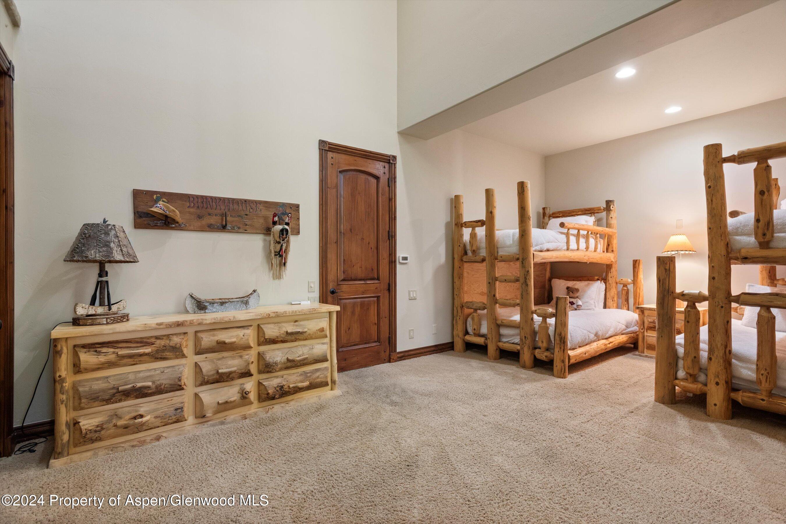 71 Meadow Road Property Photo 23