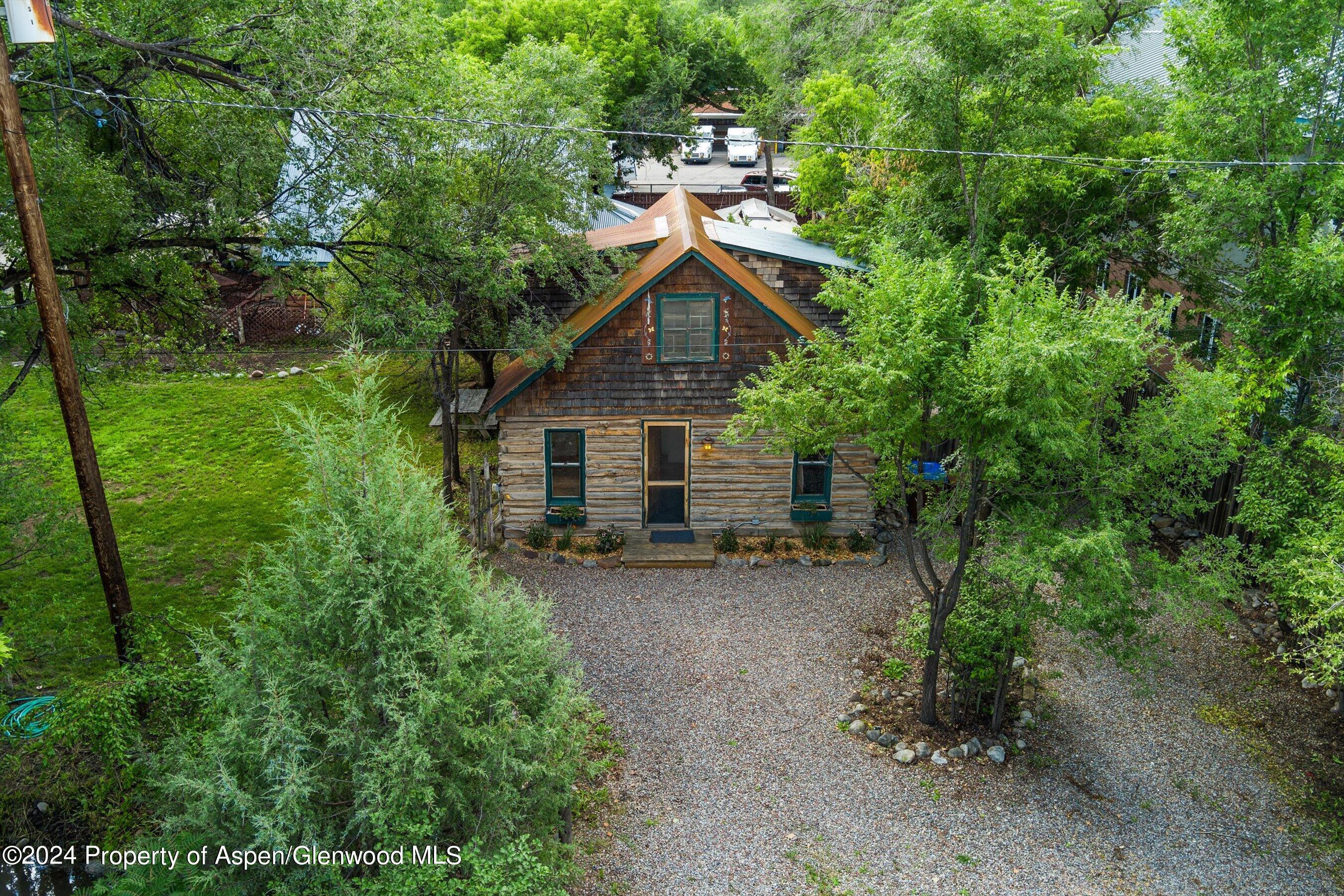 610 Colorado Avenue Property Photo