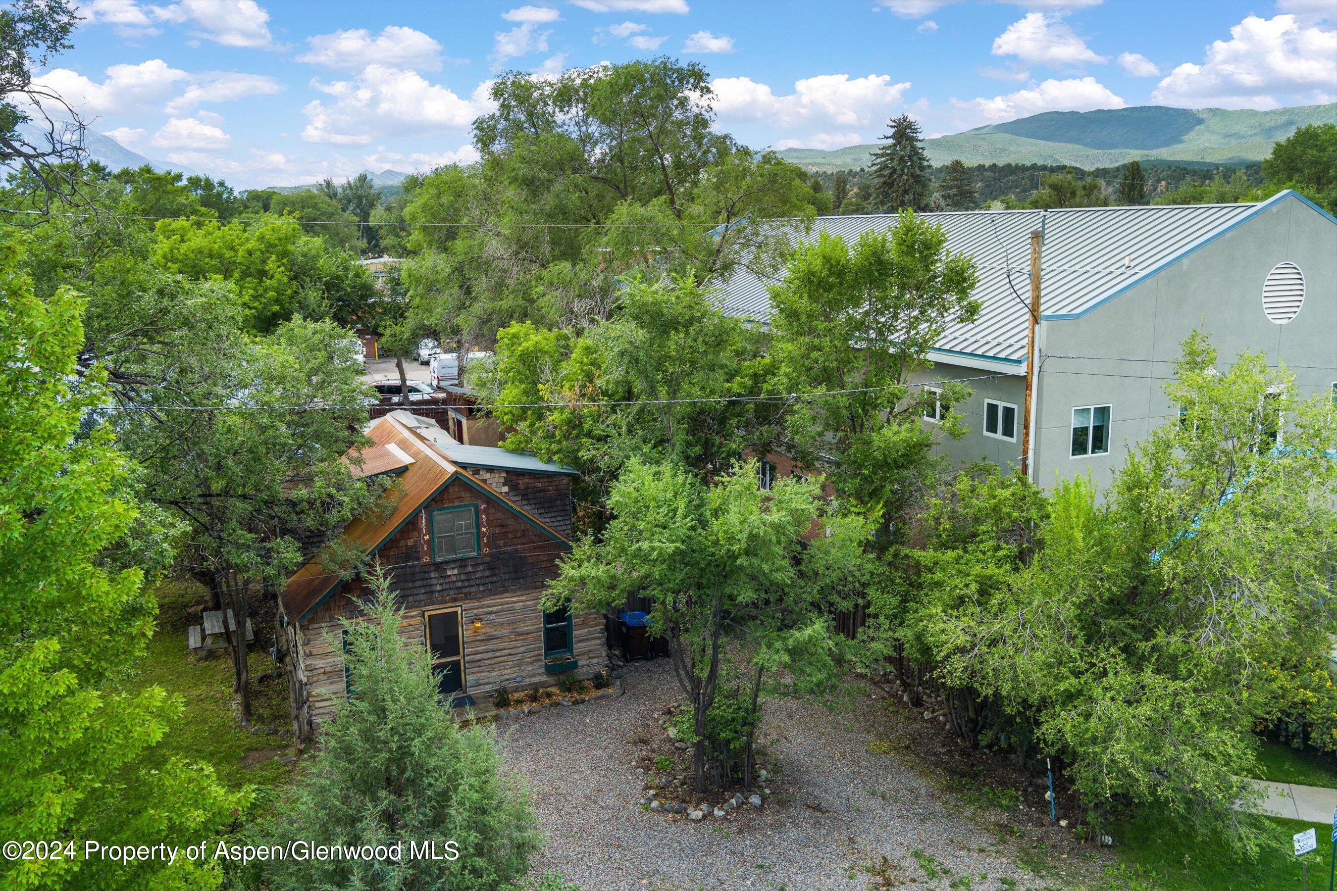 610 Colorado Avenue Property Photo 6