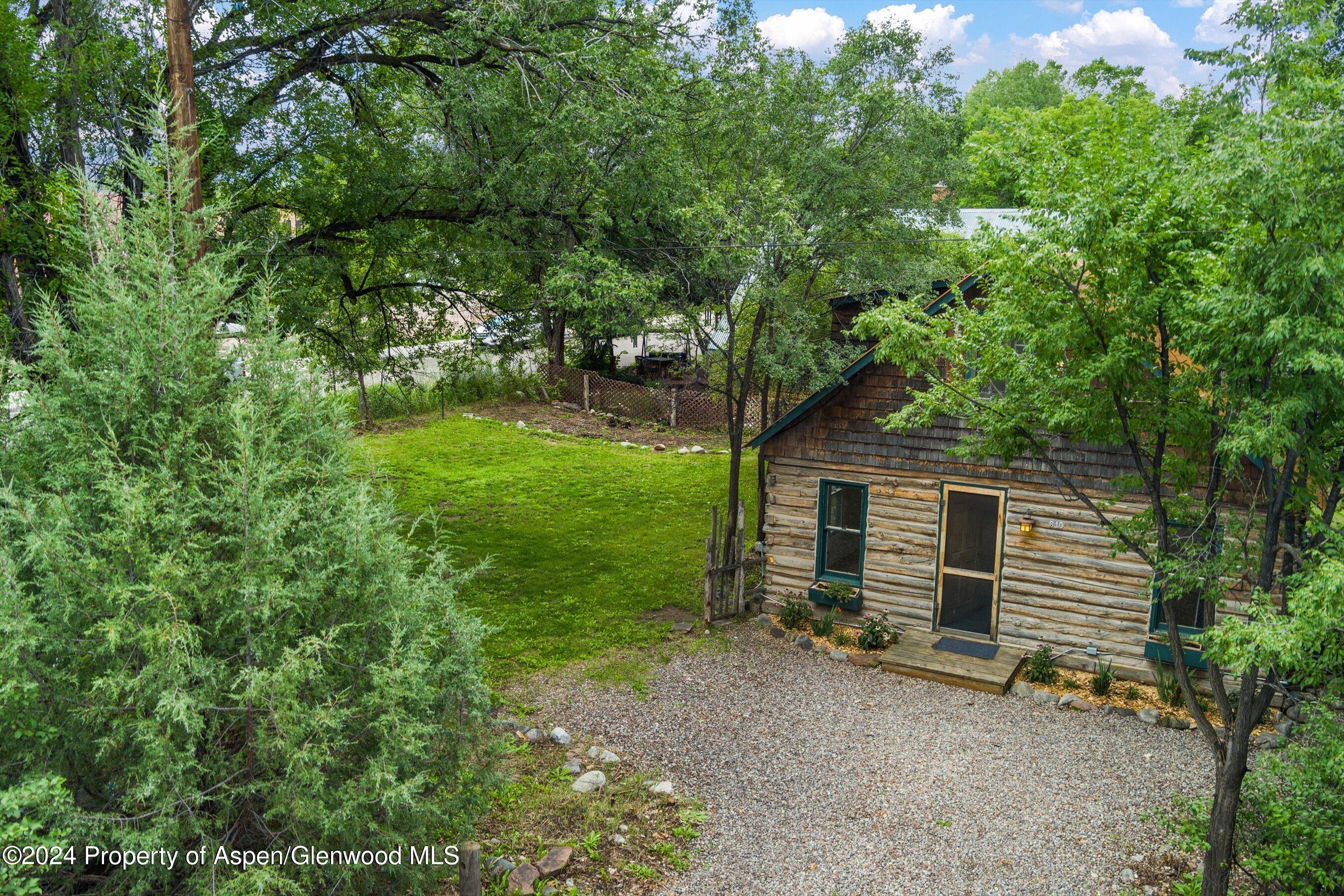 610 Colorado Avenue Property Photo 7