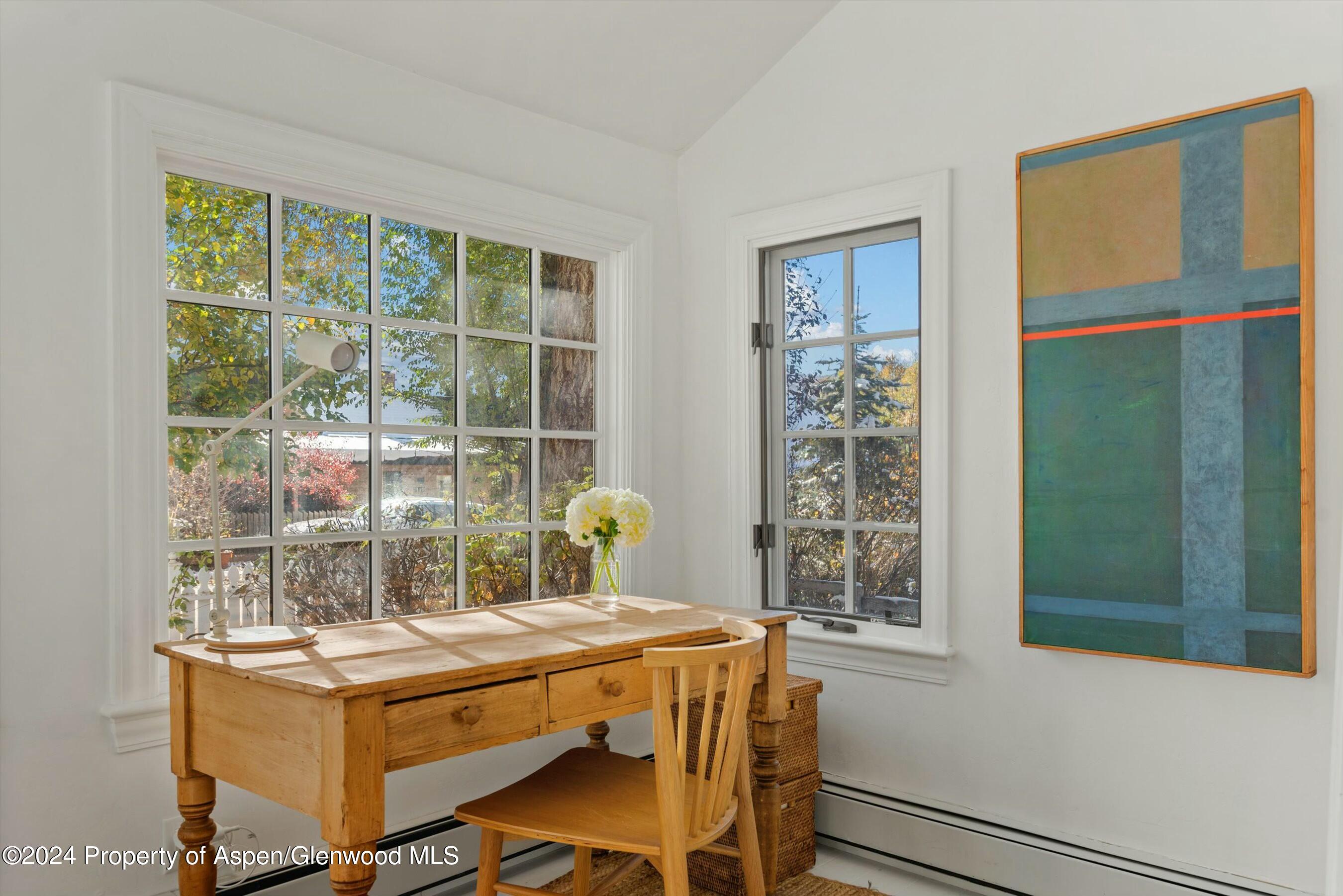 120 E Sopris Drive Property Photo 3