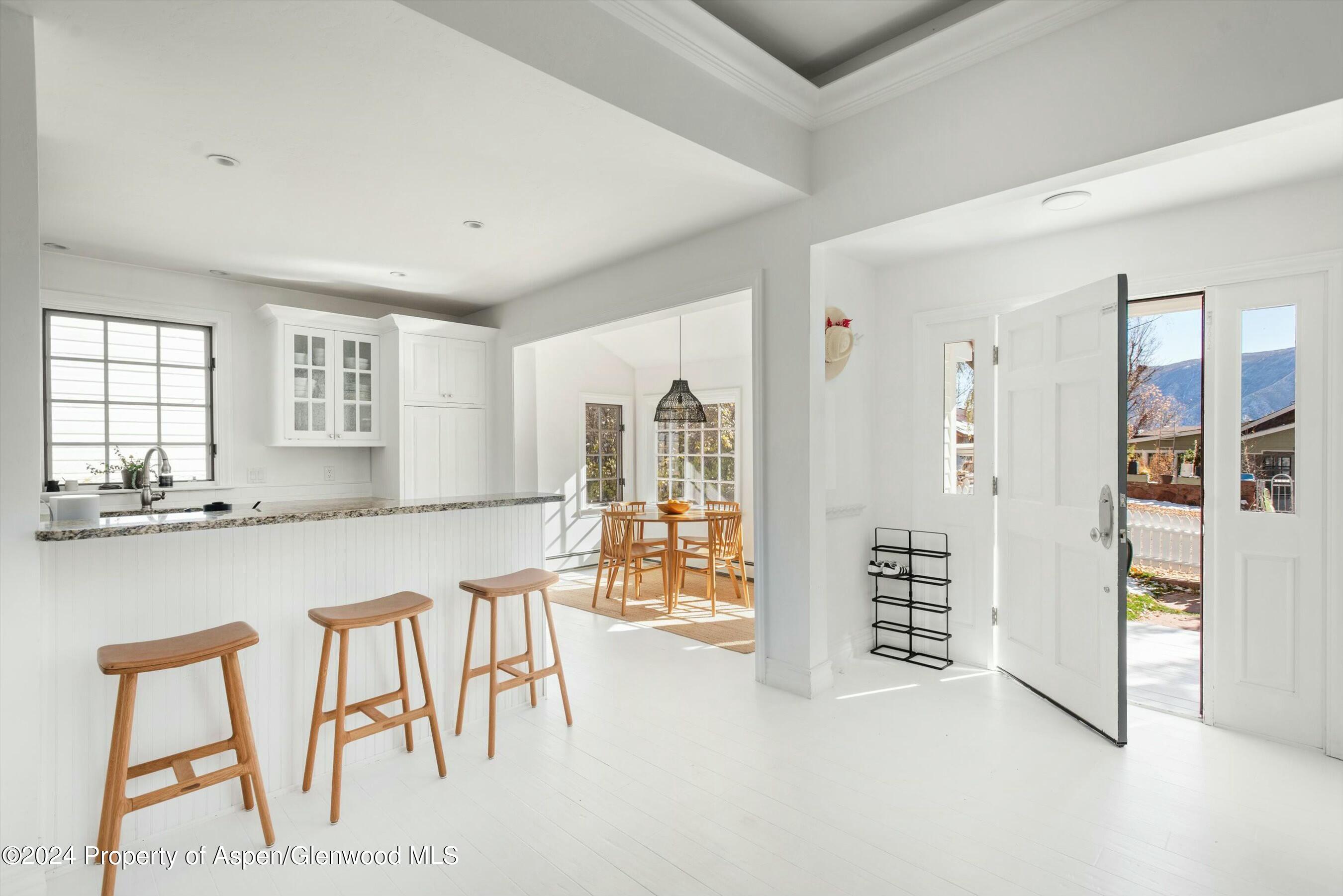 120 E Sopris Drive Property Photo 8