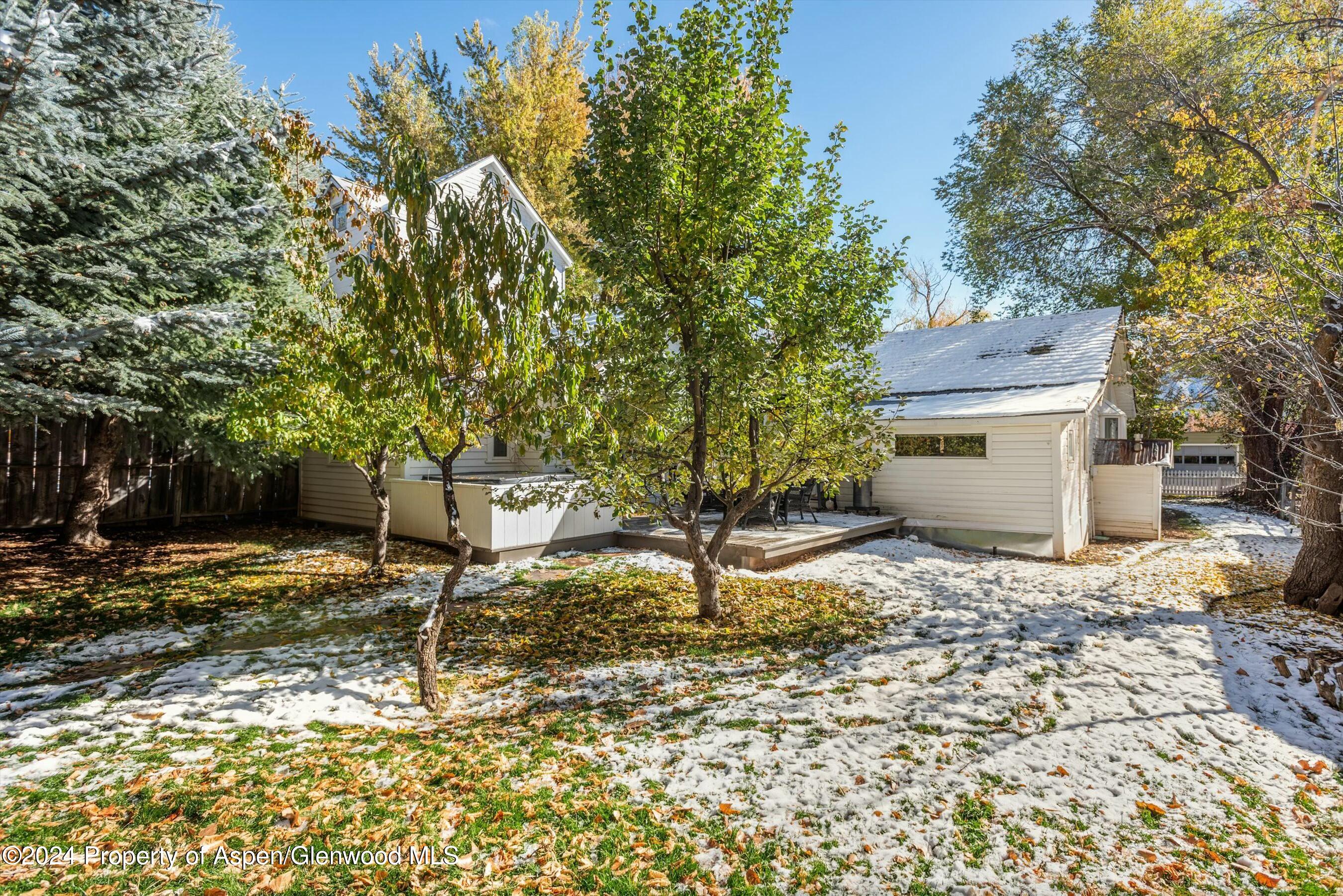 120 E Sopris Drive Property Photo 18