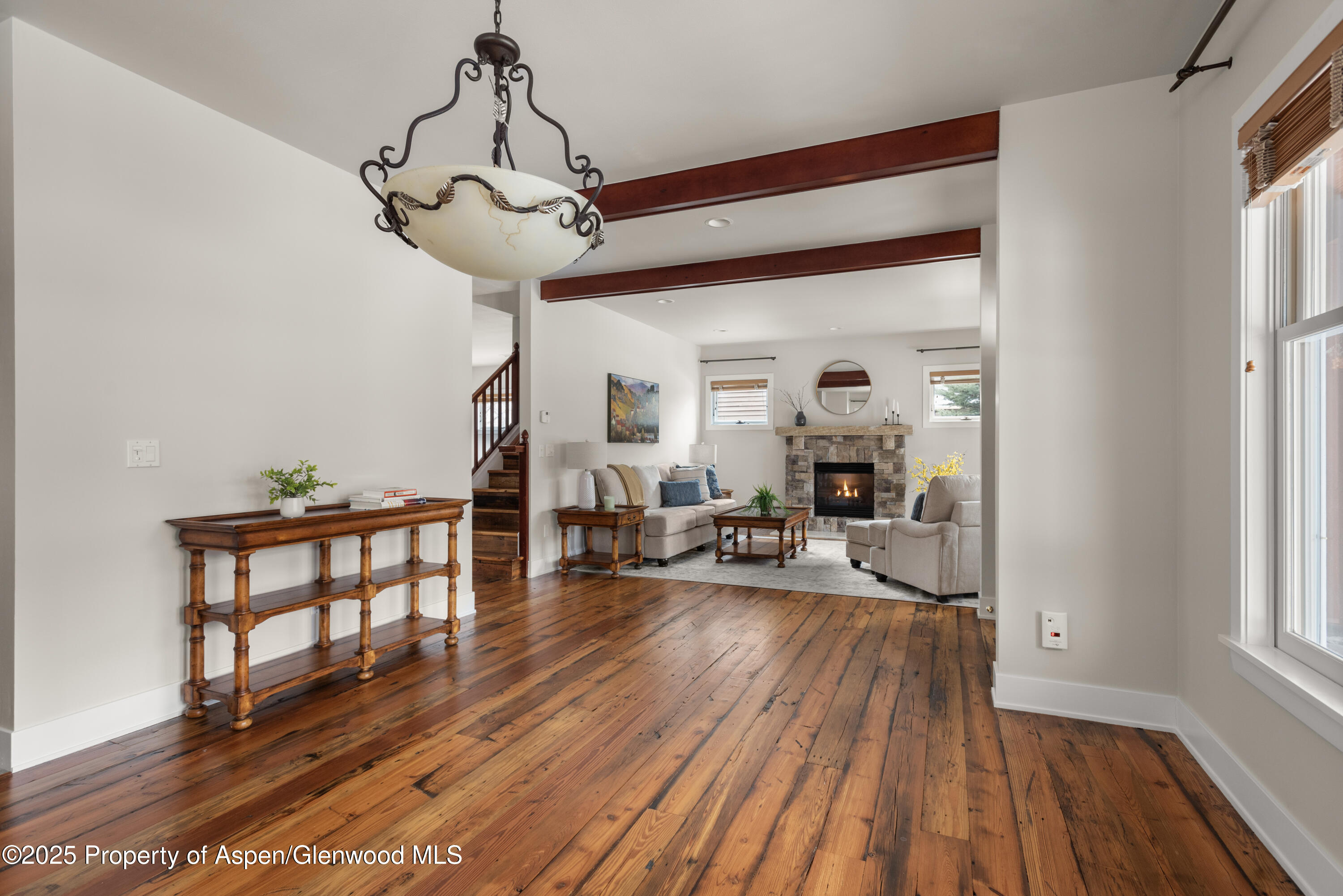 314 Sopris Circle Property Photo 4