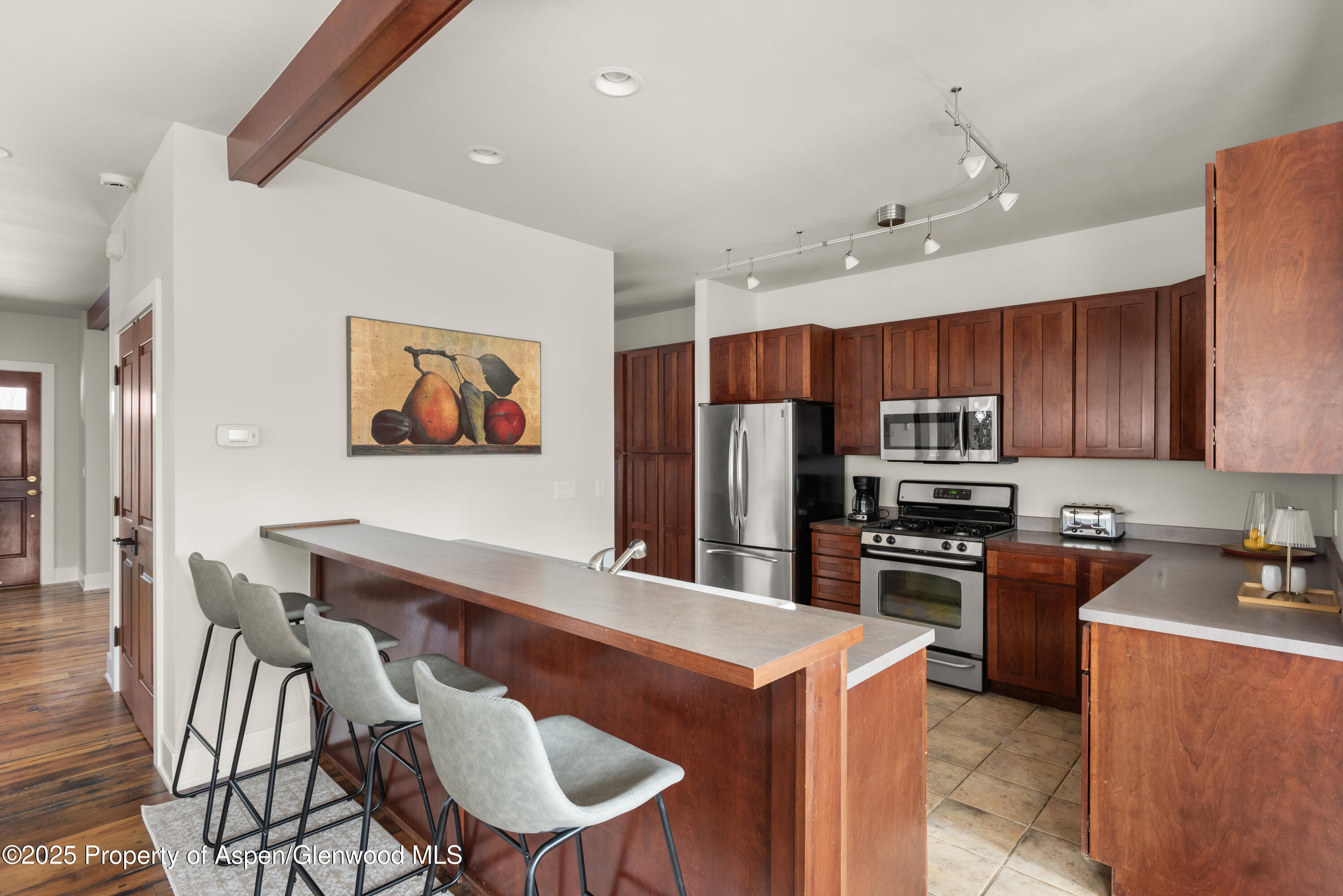 314 Sopris Circle Property Photo 5