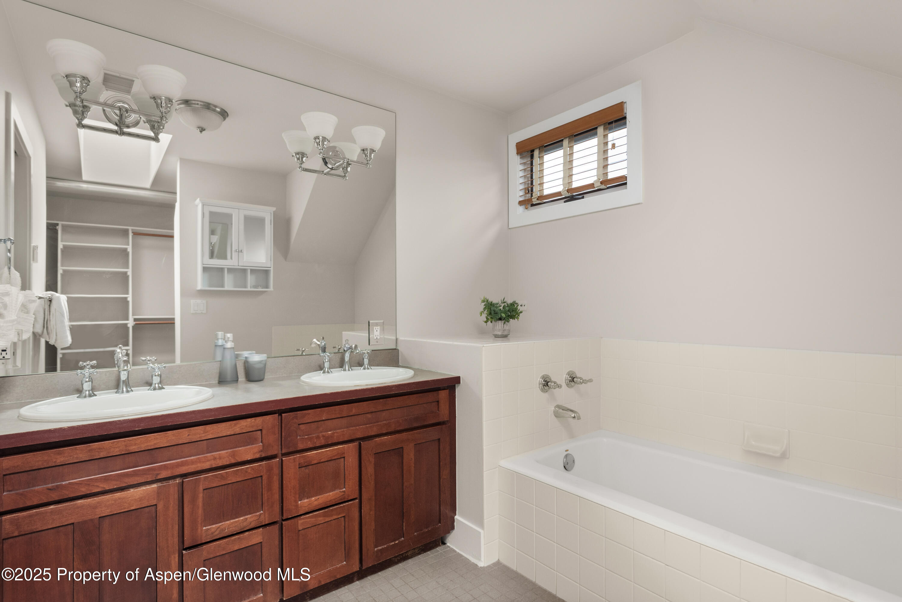 314 Sopris Circle Property Photo 19