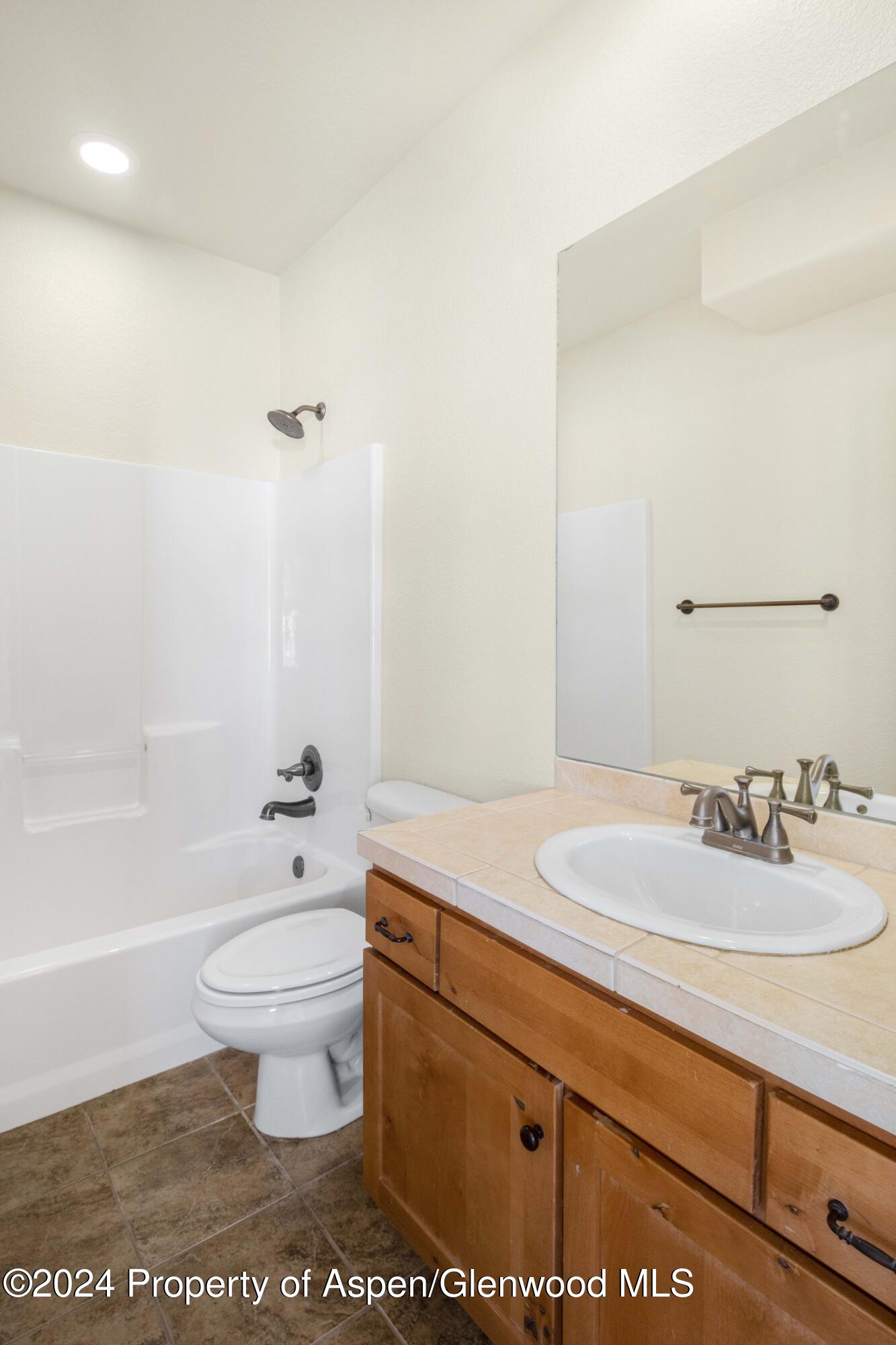46 Antler Loop Property Photo 22