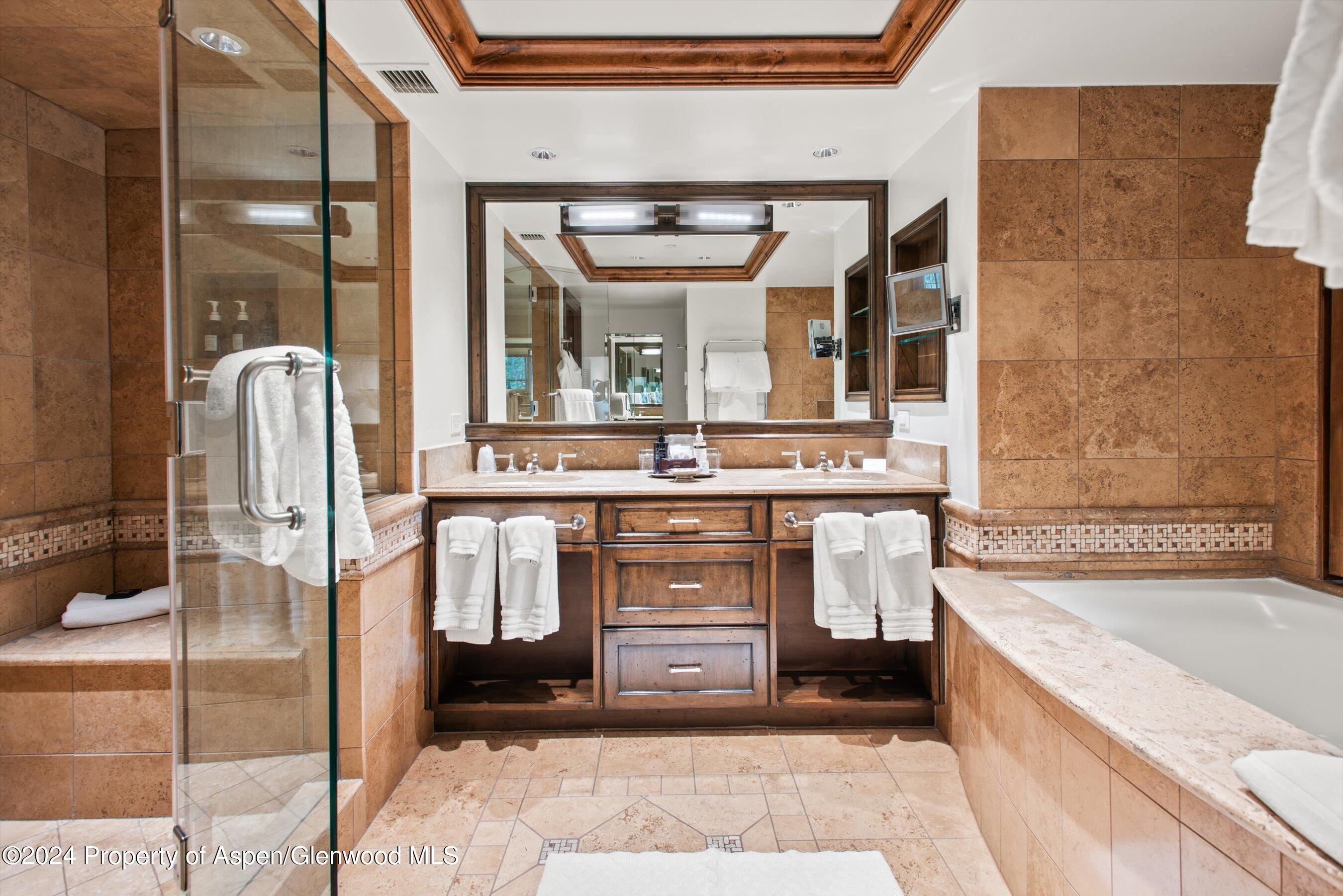 315 E Dean Street, Unit B33-c4 Property Photo 17