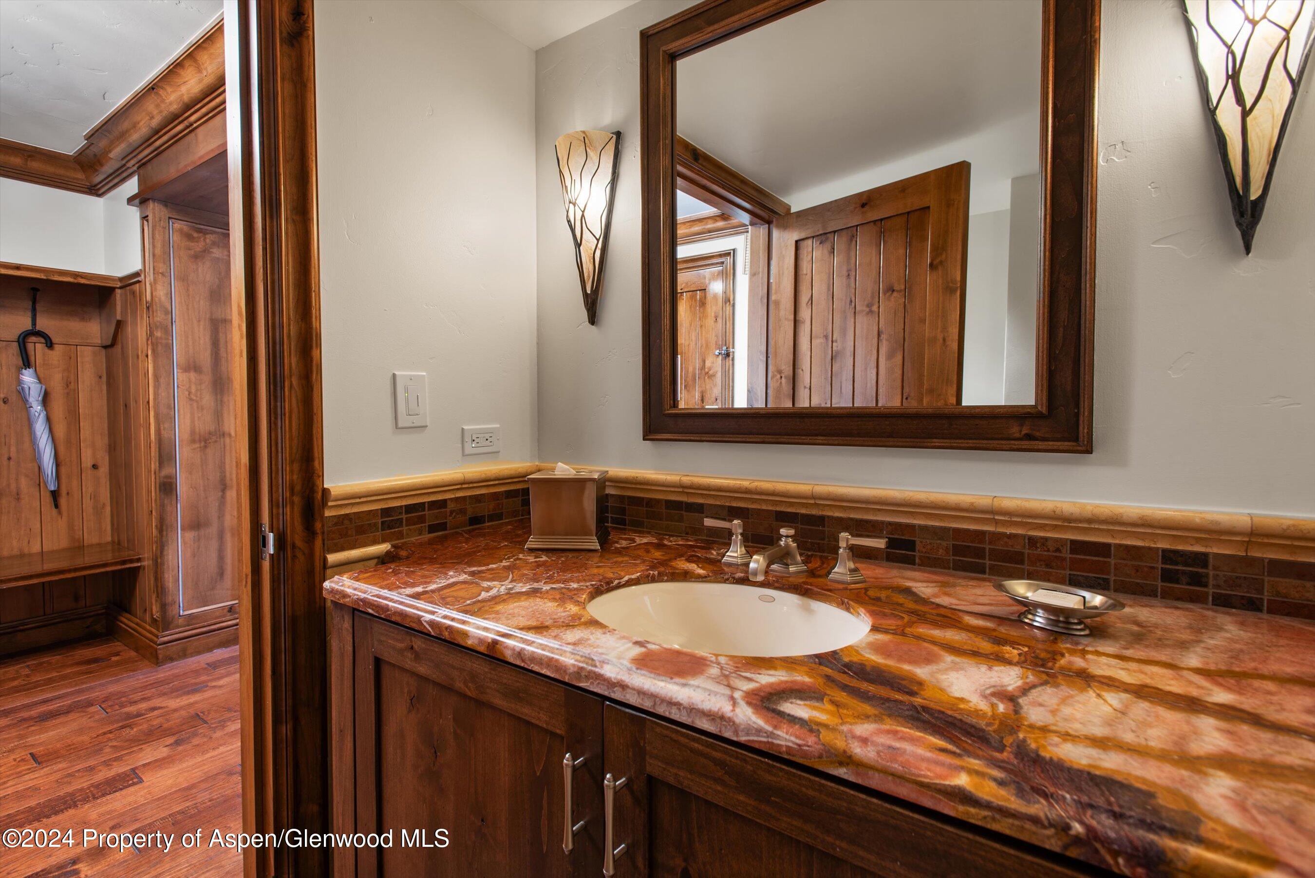 315 E Dean Street, Unit B33-c4 Property Photo 22