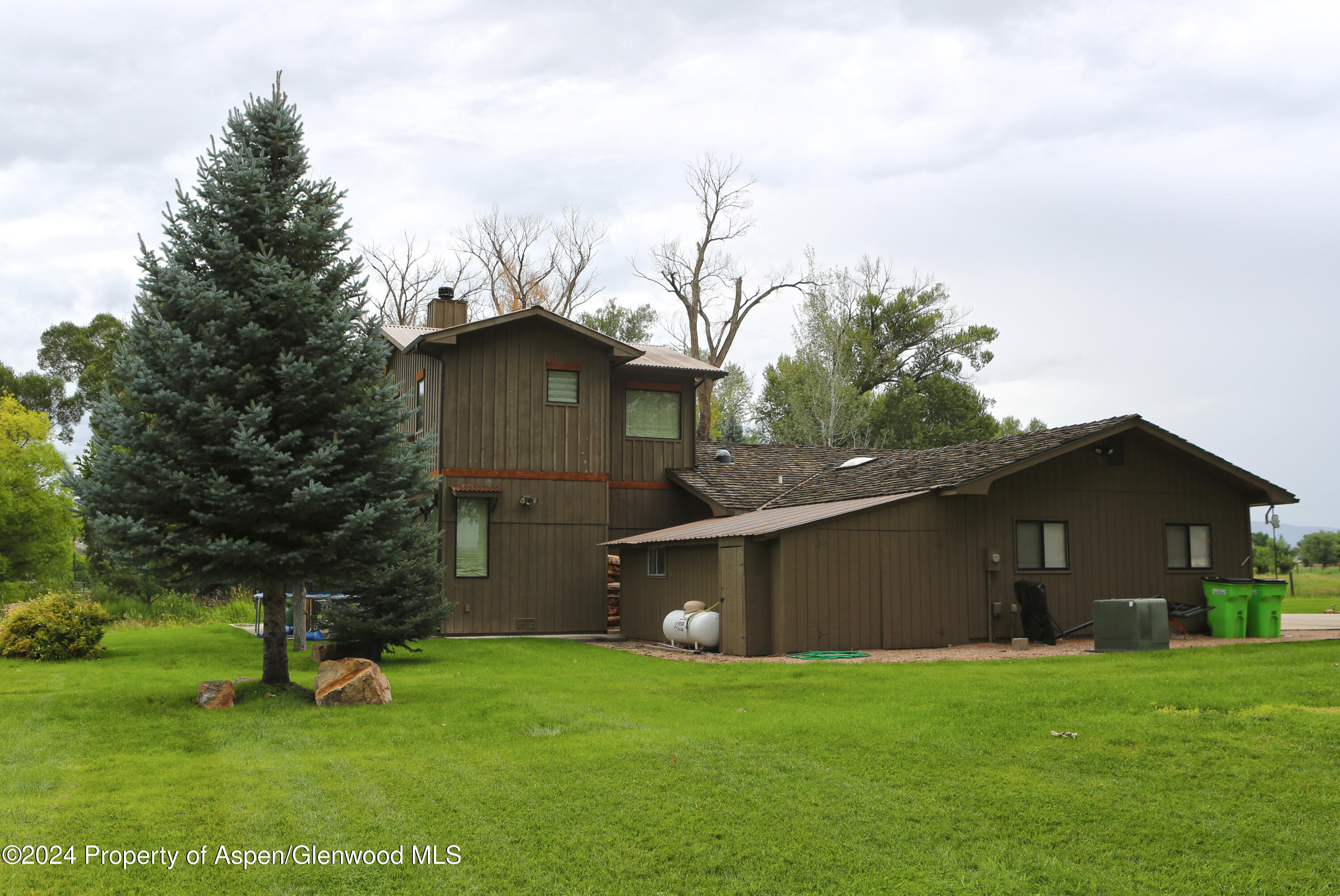 66361 Riverside Road, & 66371 Property Photo 16