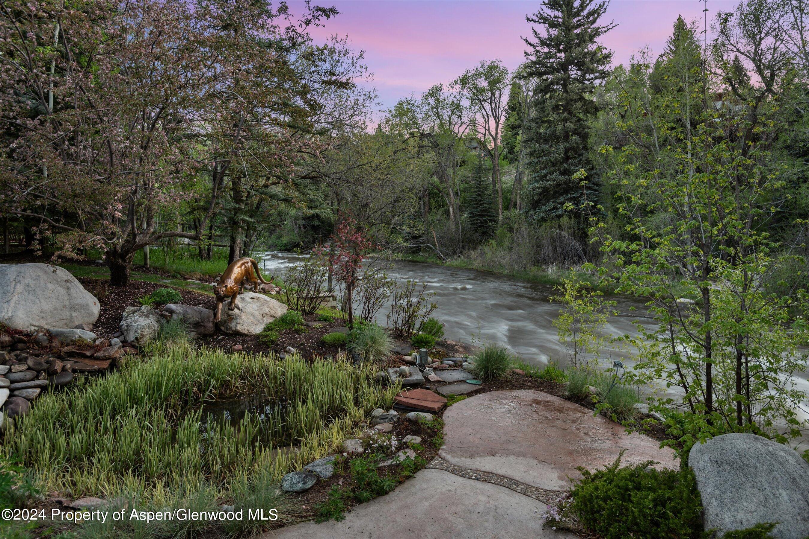 730 Twining Flats Road Property Photo 26