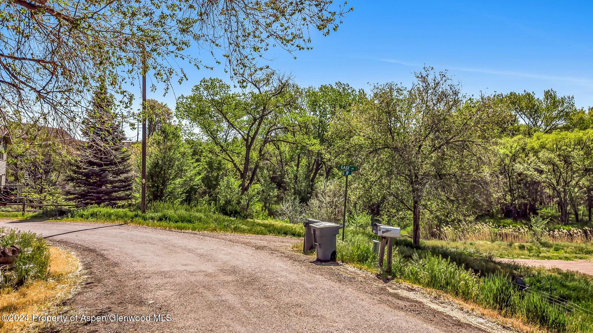 1022 East Avenue Property Photo 8