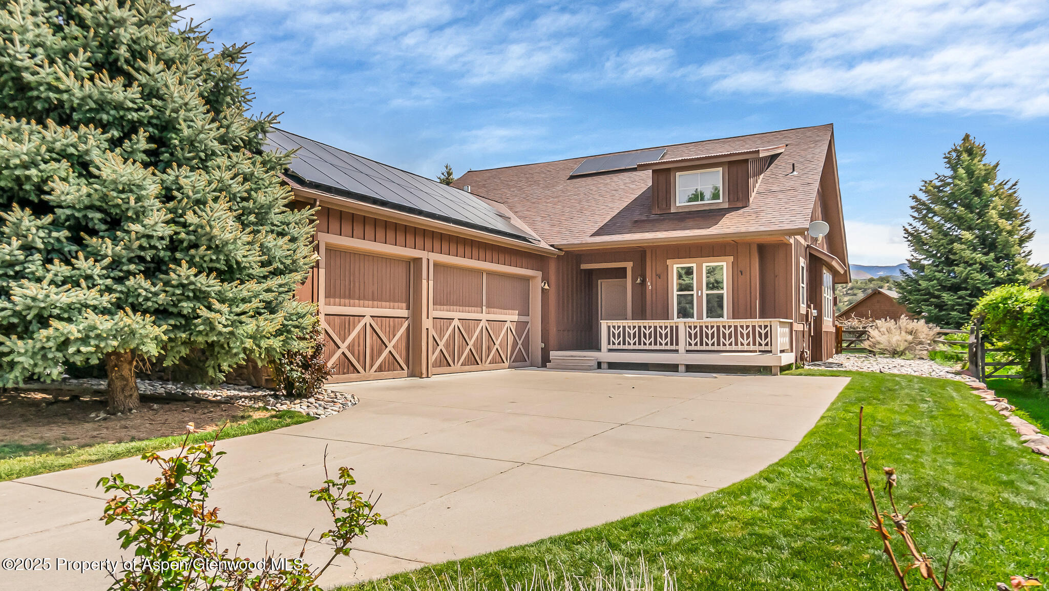 168 Blackhawk Drive Property Photo