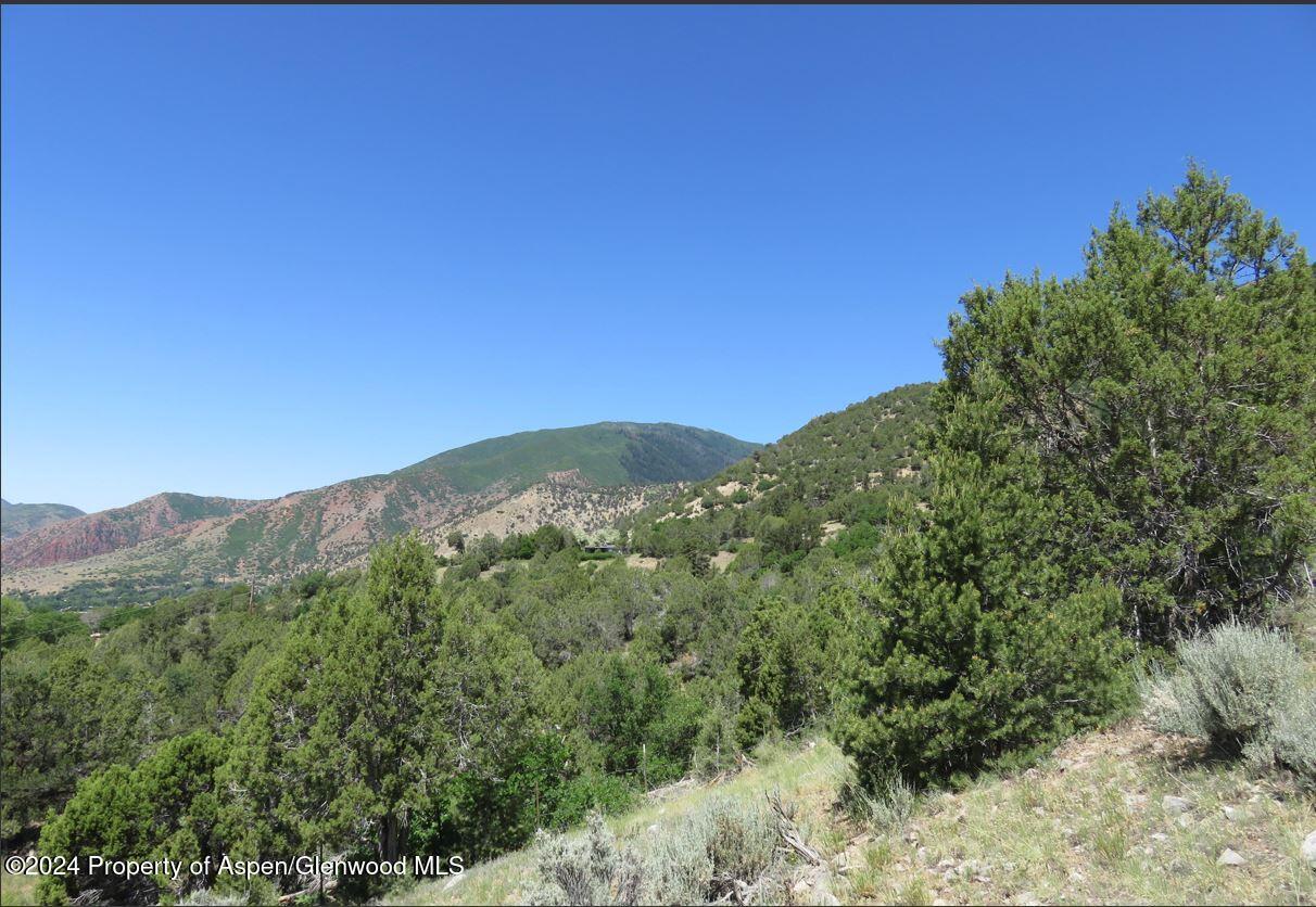 611 Highlands Drive Property Photo 16