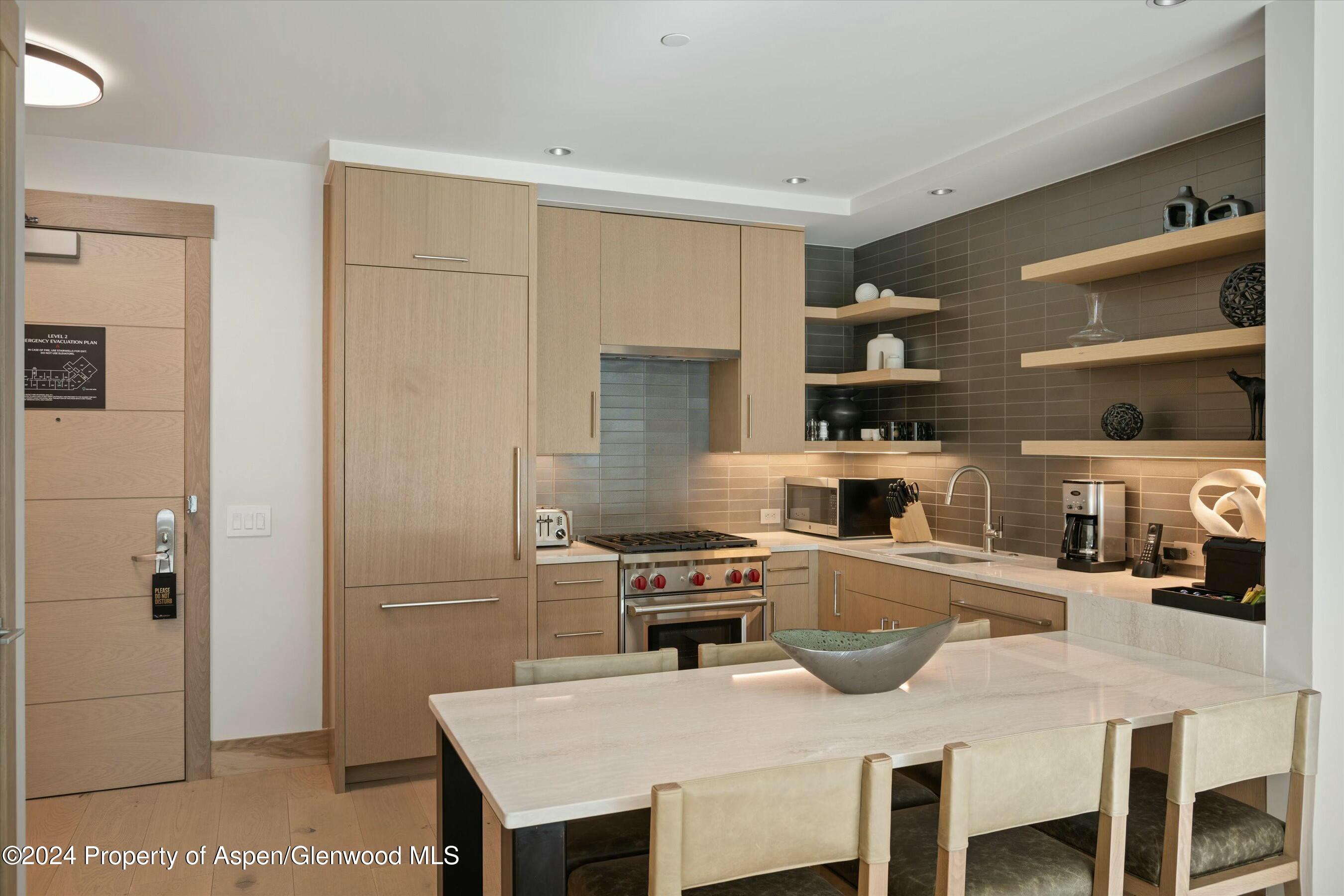 130 Wood Road, 257/259 Property Photo 3