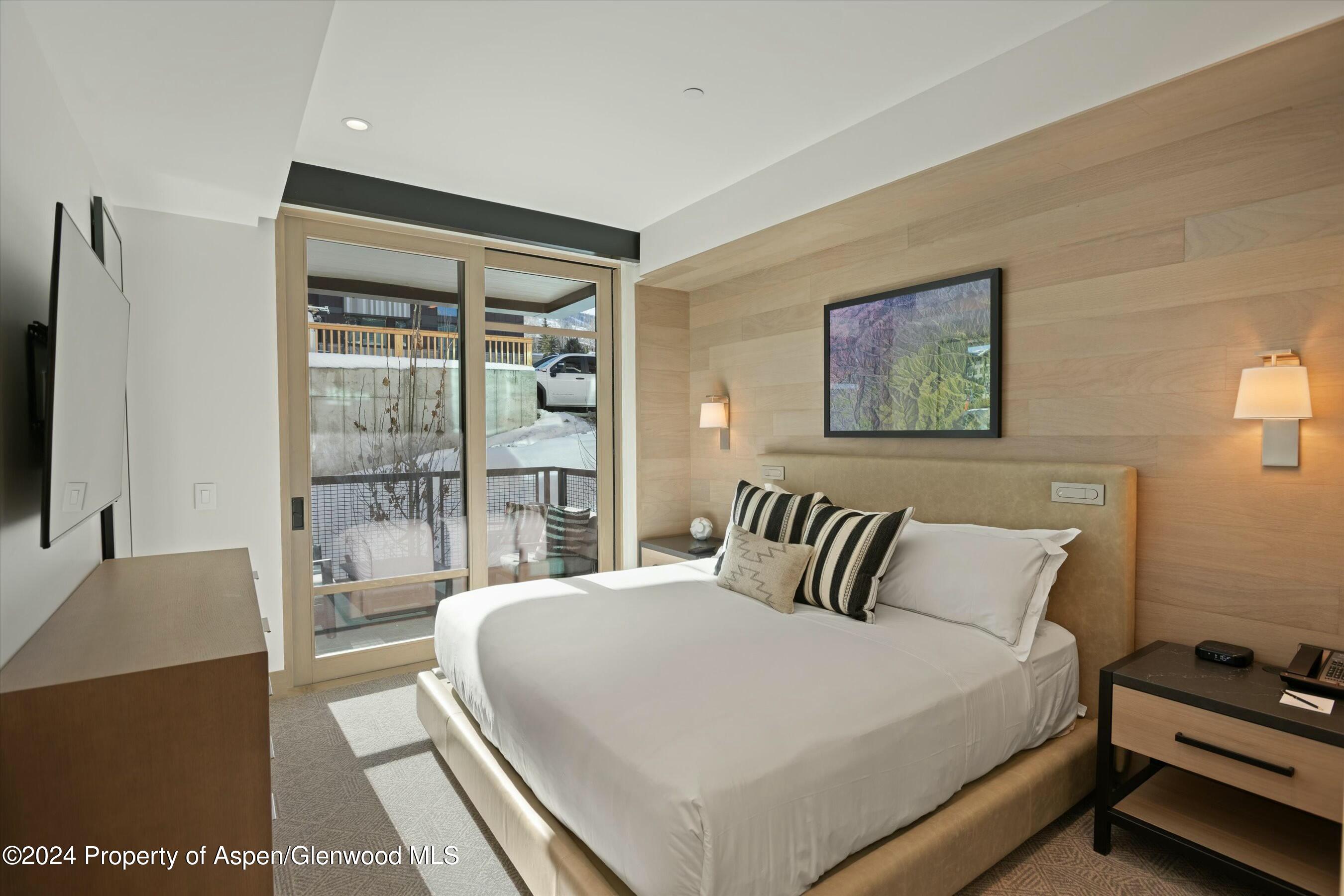 130 Wood Road, 257/259 Property Photo 5