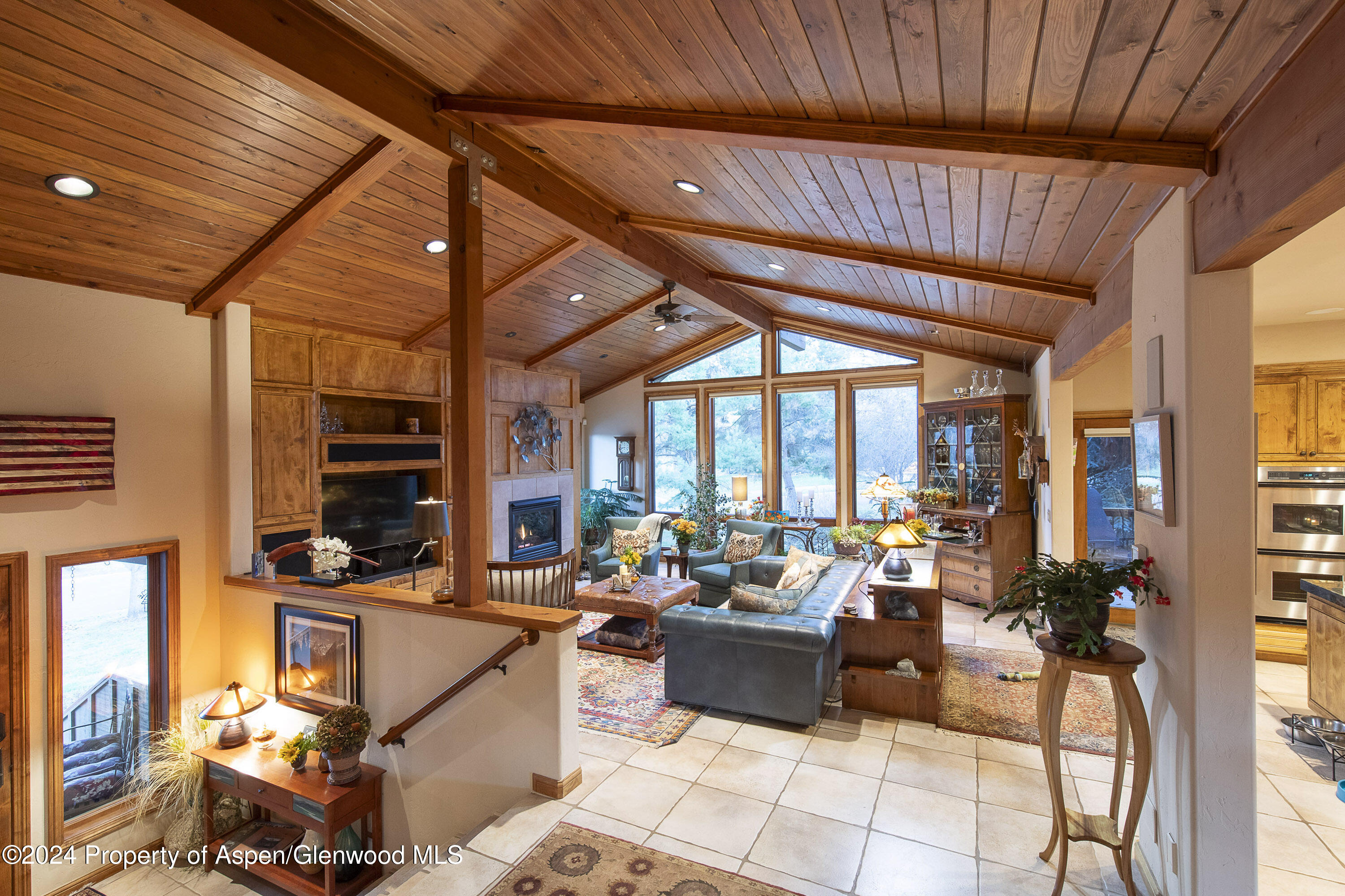 4132 Crystal Bridge Drive Property Photo 11