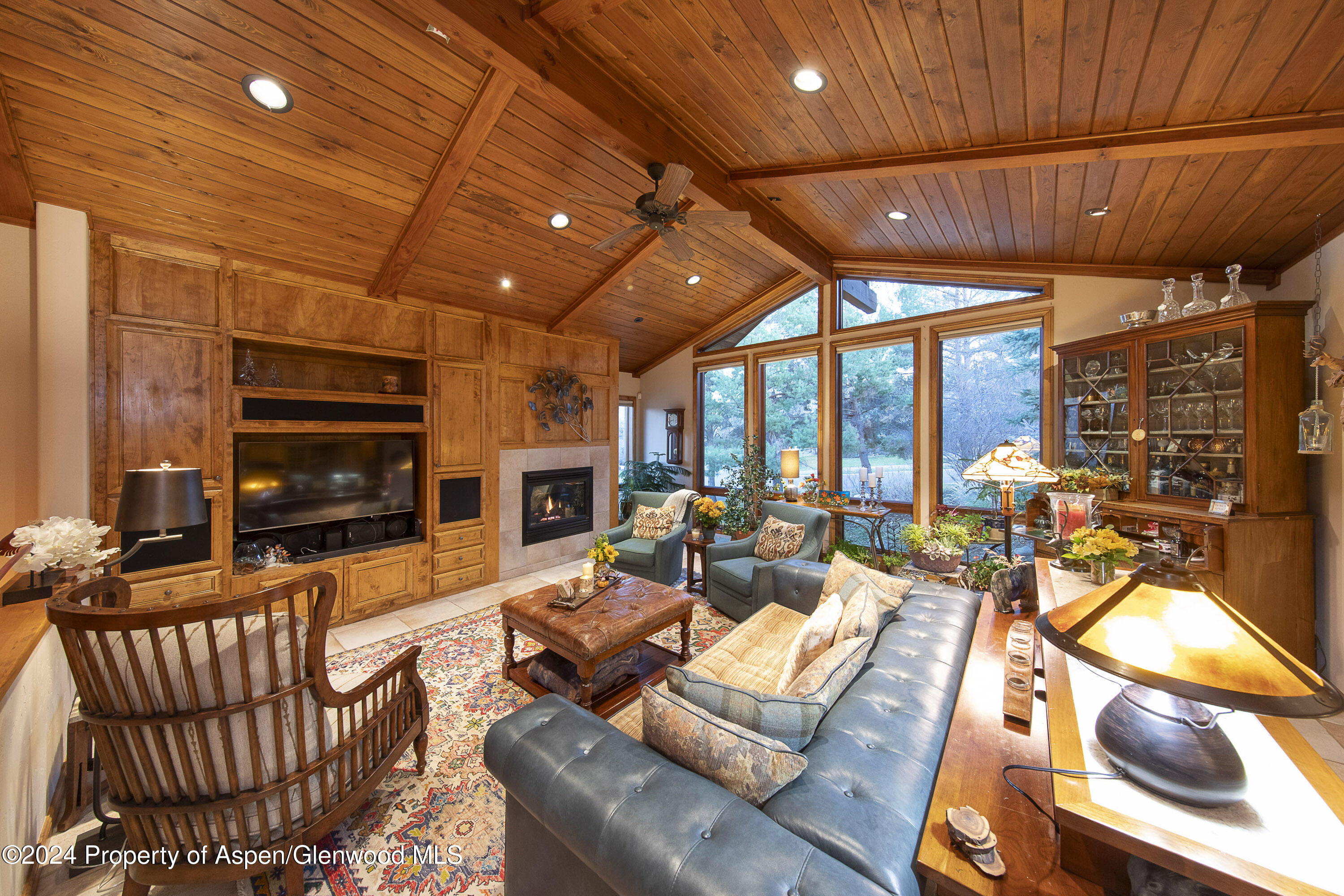 4132 Crystal Bridge Drive Property Photo 13