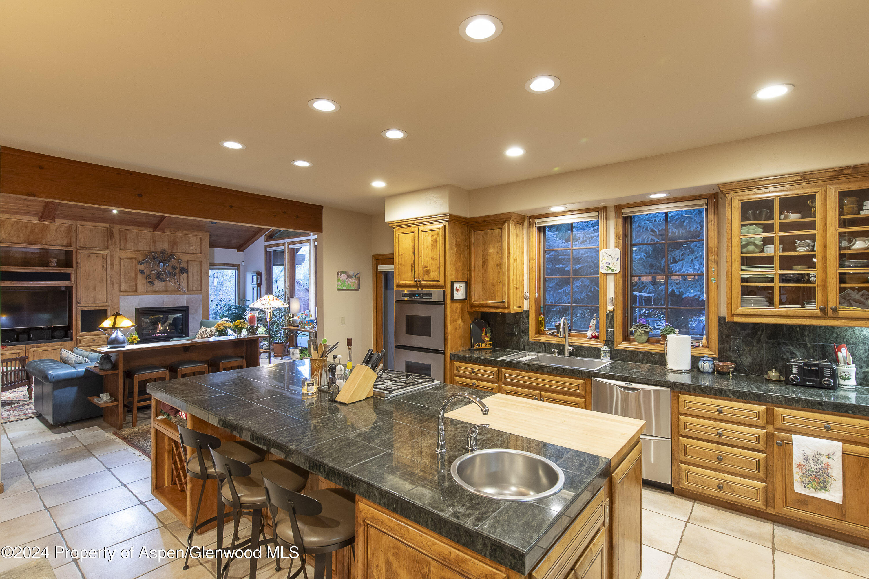 4132 Crystal Bridge Drive Property Photo 15