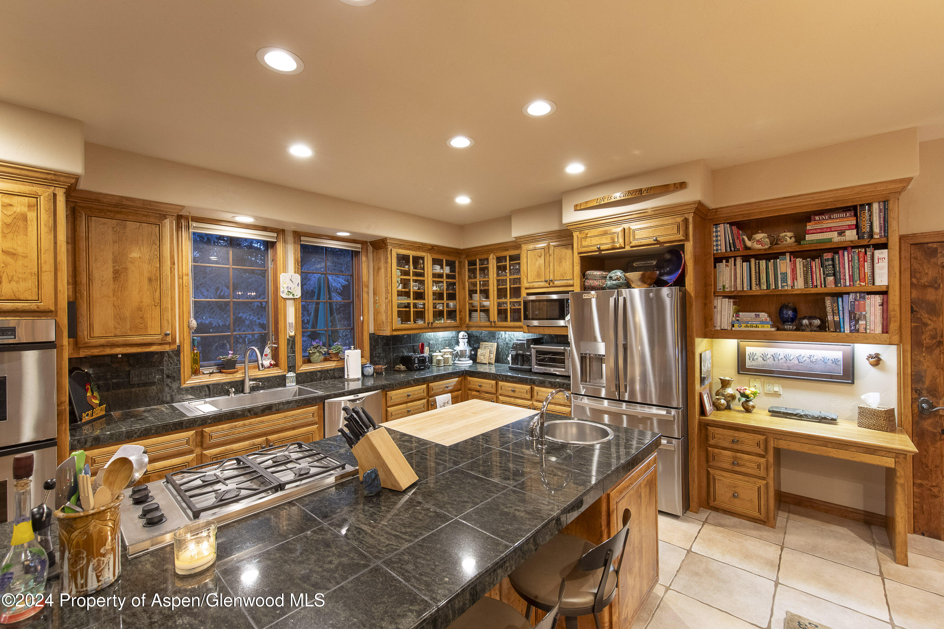 4132 Crystal Bridge Drive Property Photo 16