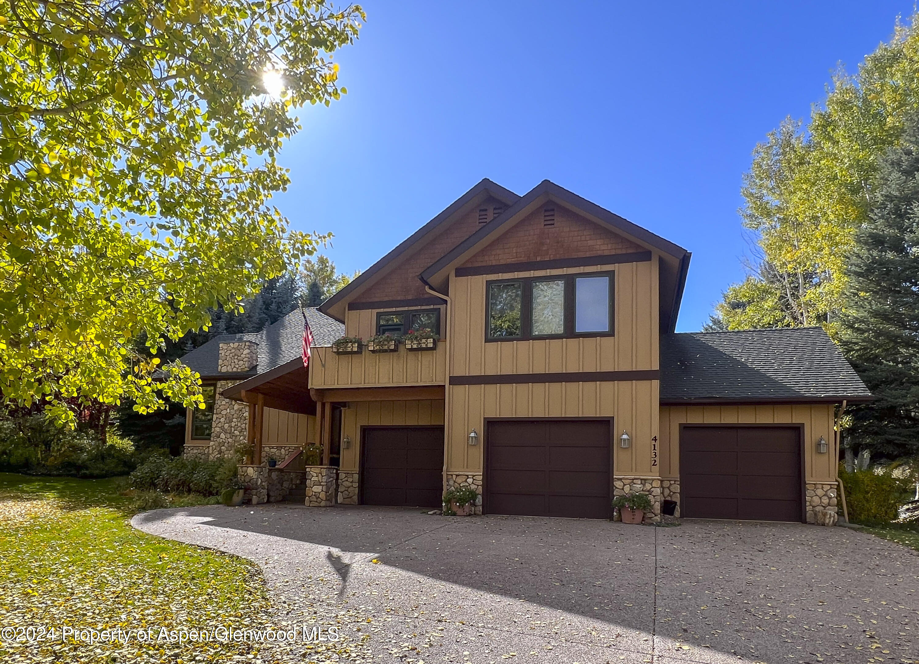 4132 Crystal Bridge Drive Property Photo 41