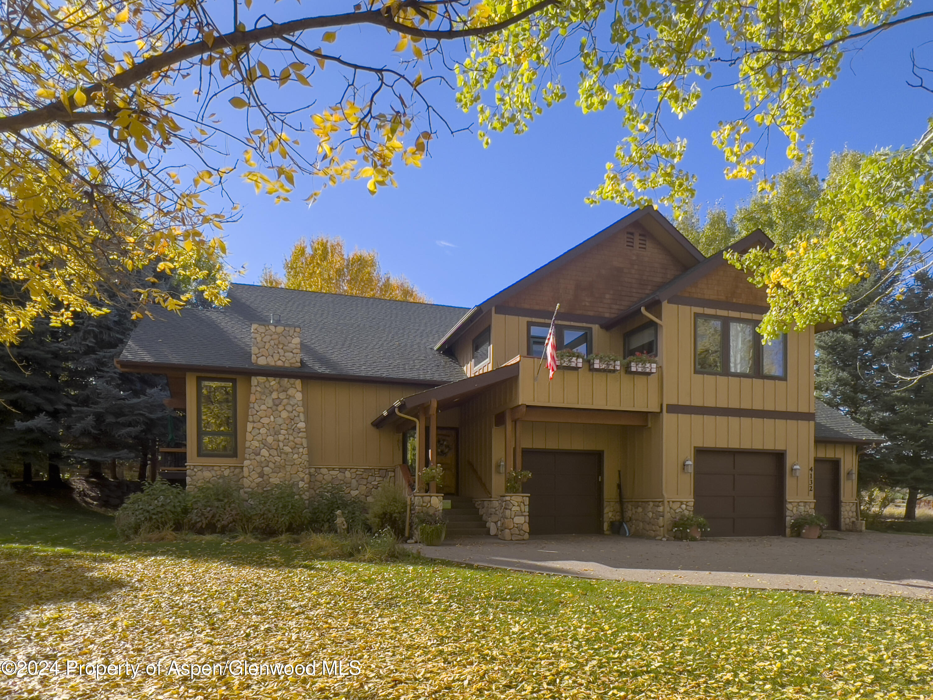 4132 Crystal Bridge Drive Property Photo 42