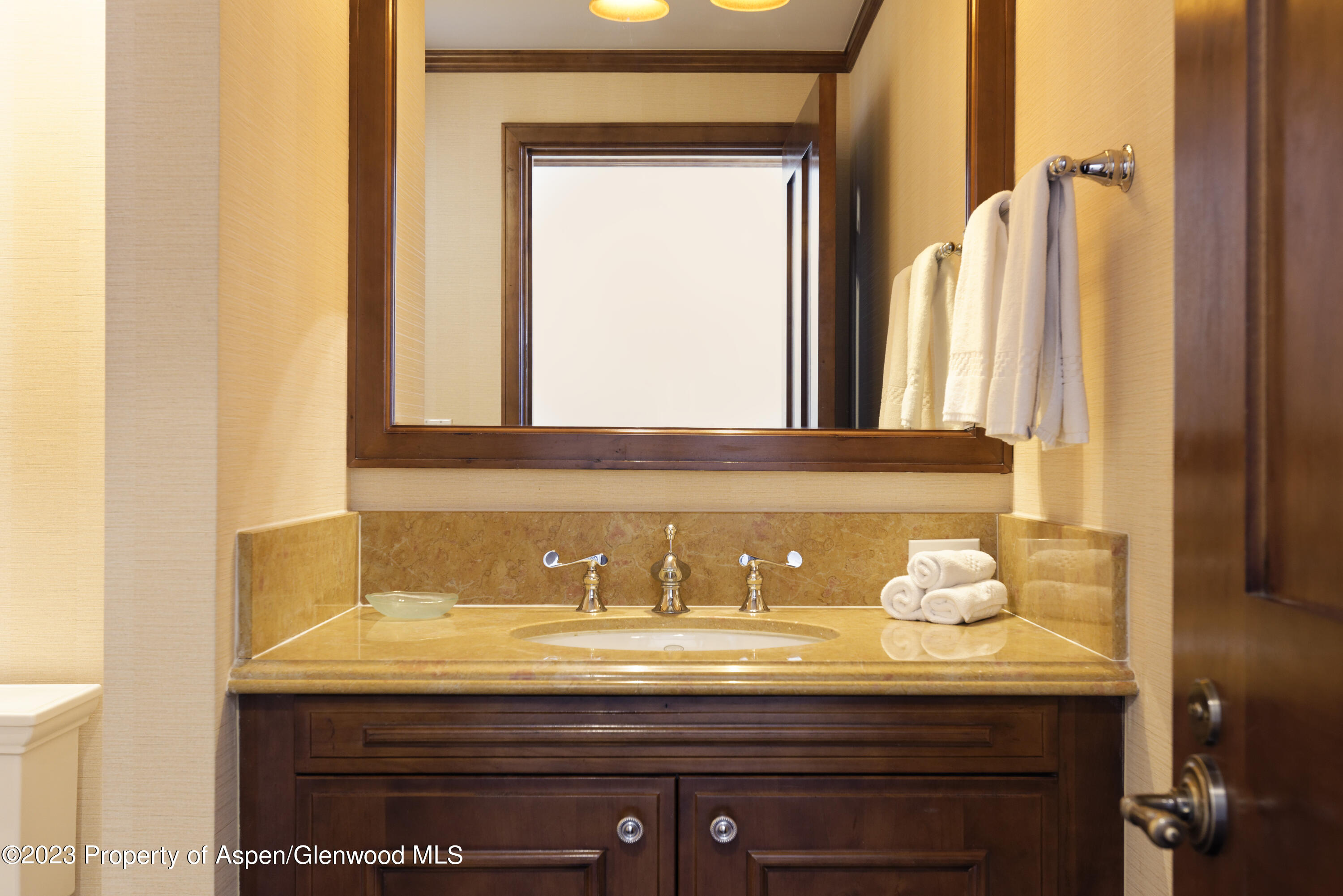 133 Prospector Road, 4302- 11 Property Photo 16