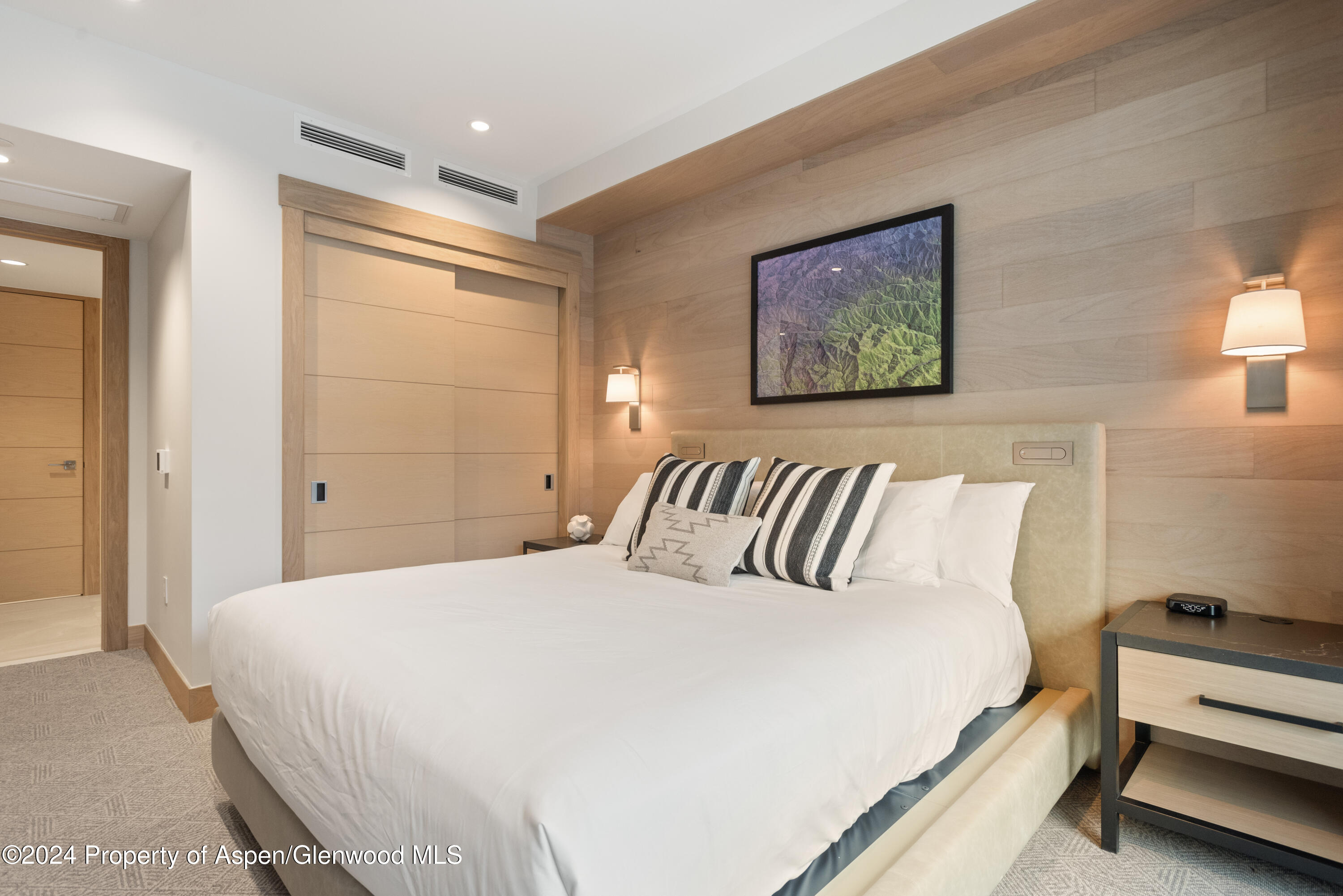 130 Wood Road, 256 & 258 Property Photo 10