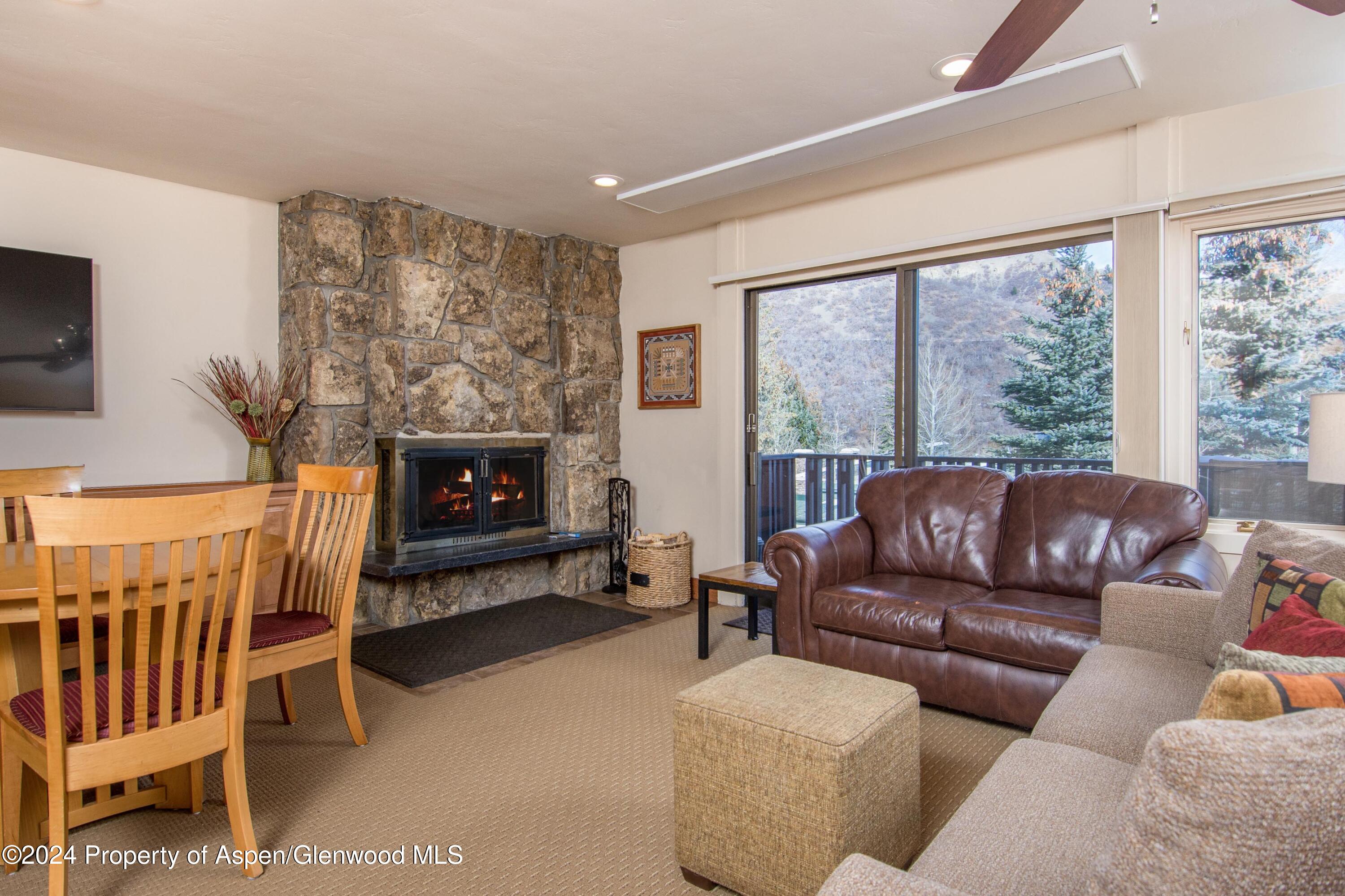 150 Carriage Way, 27 Property Photo 2