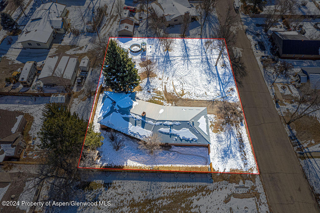 849 Barclay Street Property Photo 2