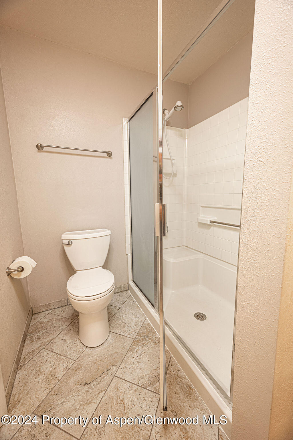 849 Barclay Street Property Photo 32