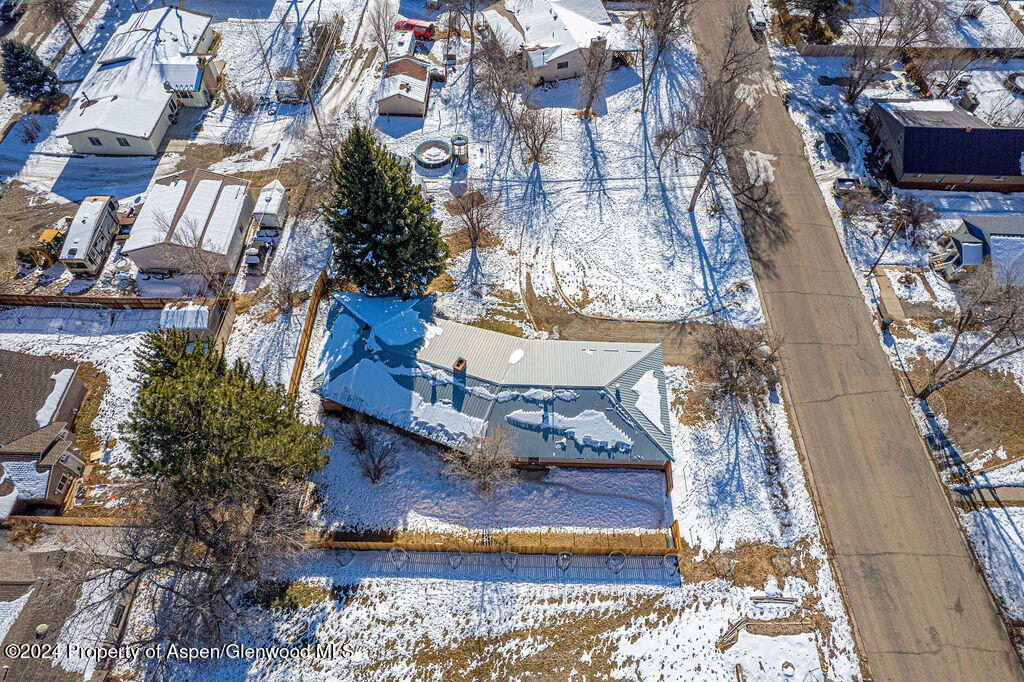 849 Barclay Street Property Photo 50