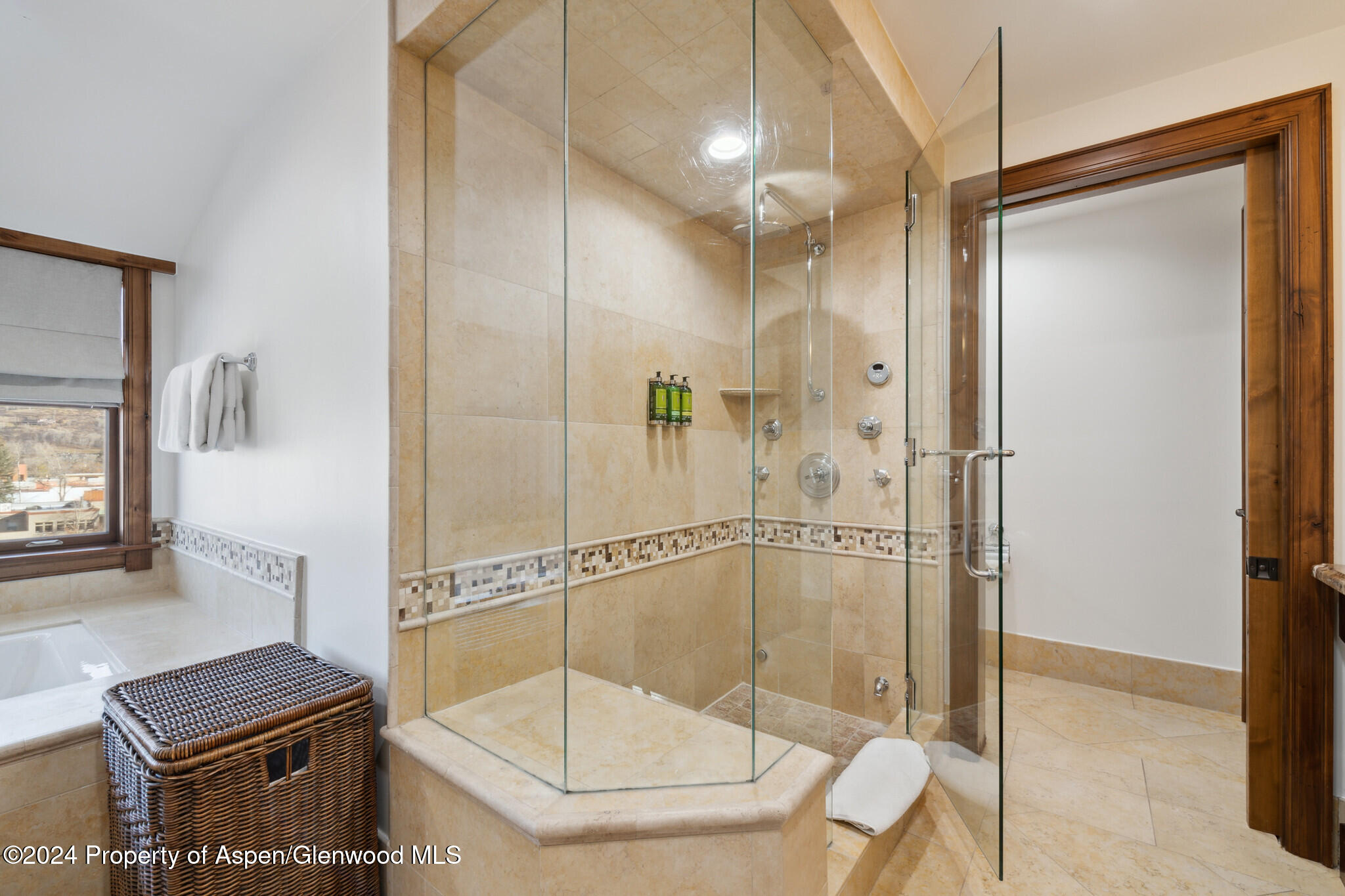 415 E Dean St, Unit 46 Property Photo 16