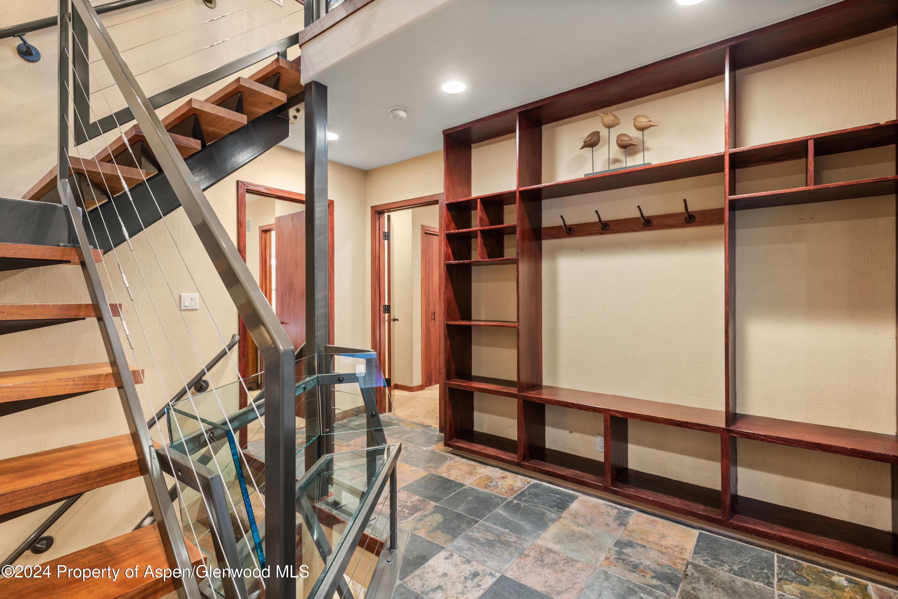 650 S Monarch Street, 4 Property Photo 23