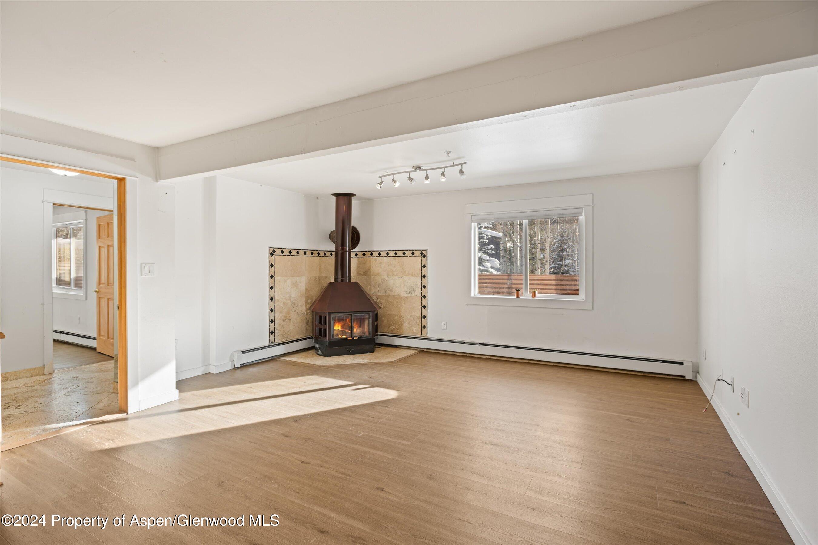 326 Midland Avenue, 101 Property Photo 1
