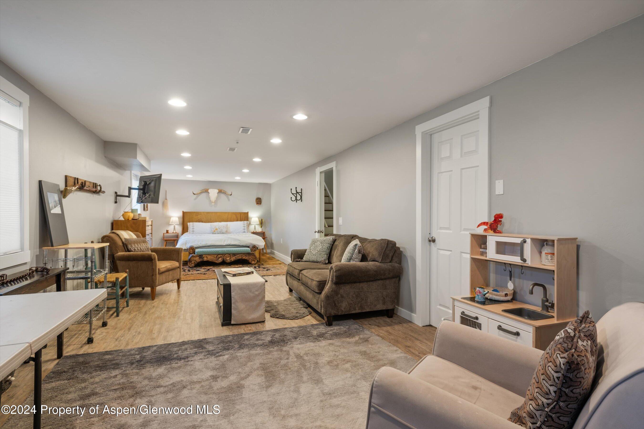 332 Horseshoe Drive Property Photo 22