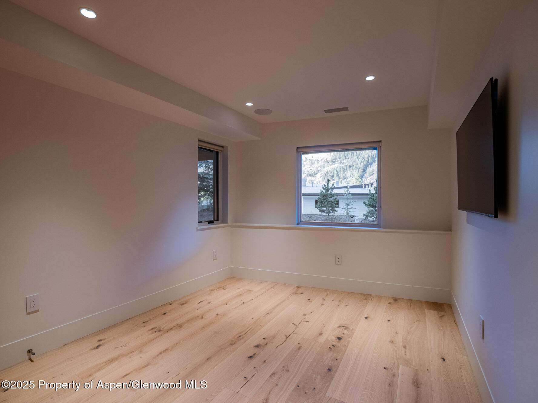 51 Roaring Fork Drive Property Photo 31