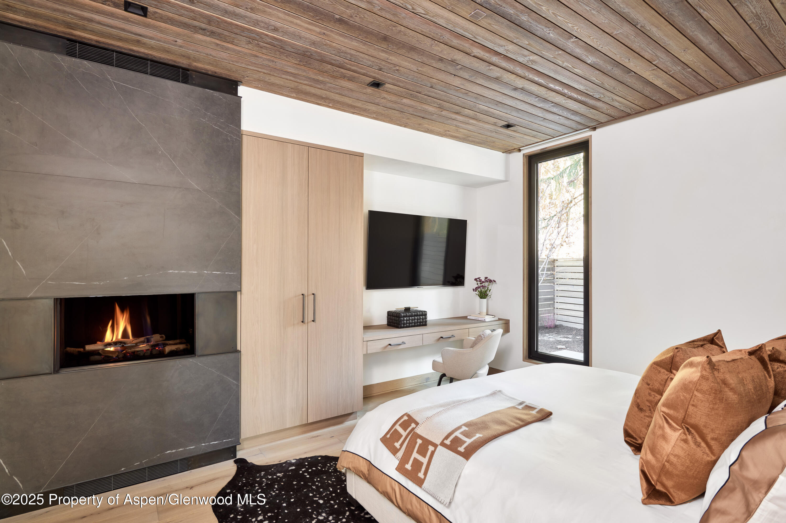 411 Pearl Court Property Photo 16