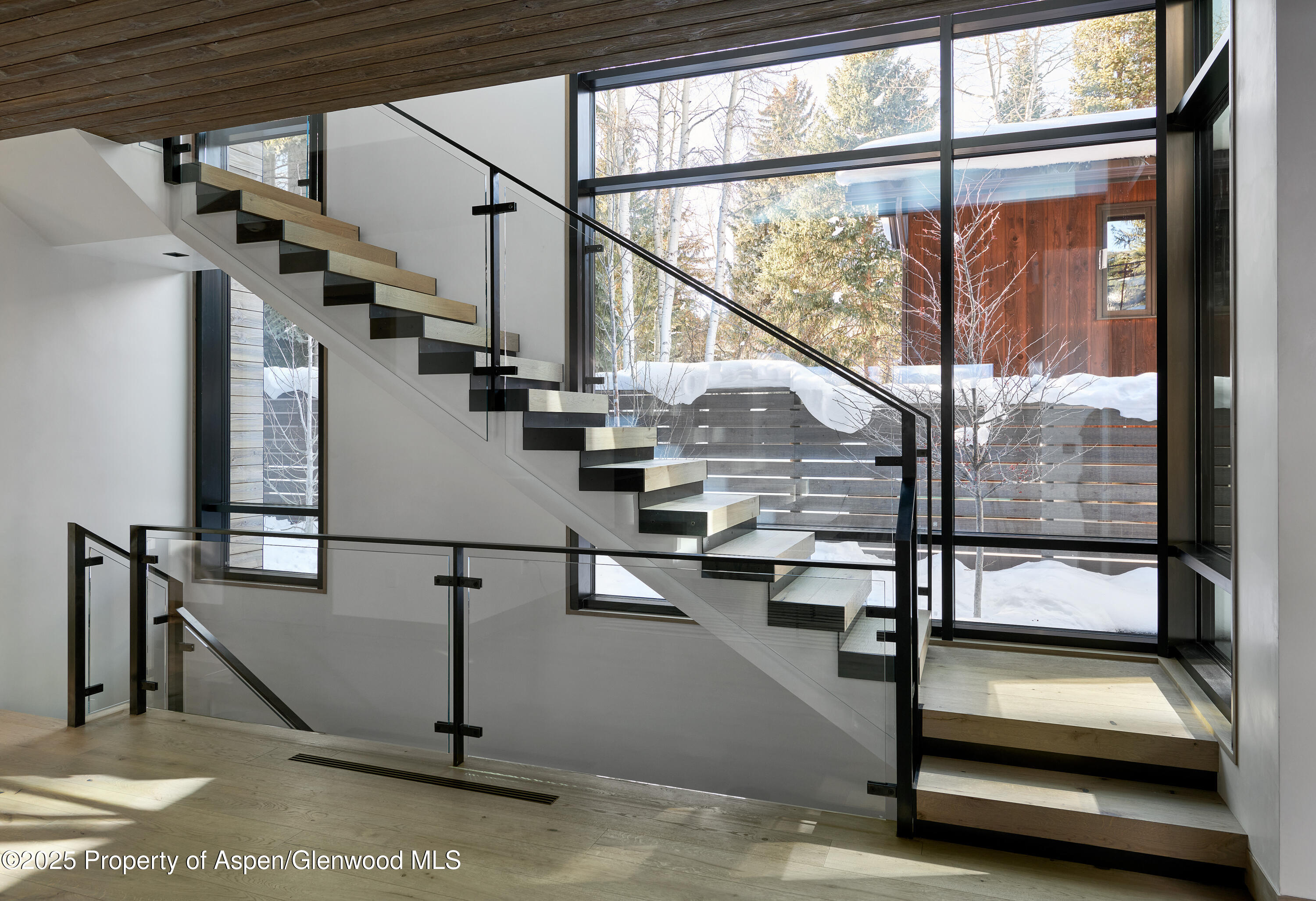 411 Pearl Court Property Photo 18