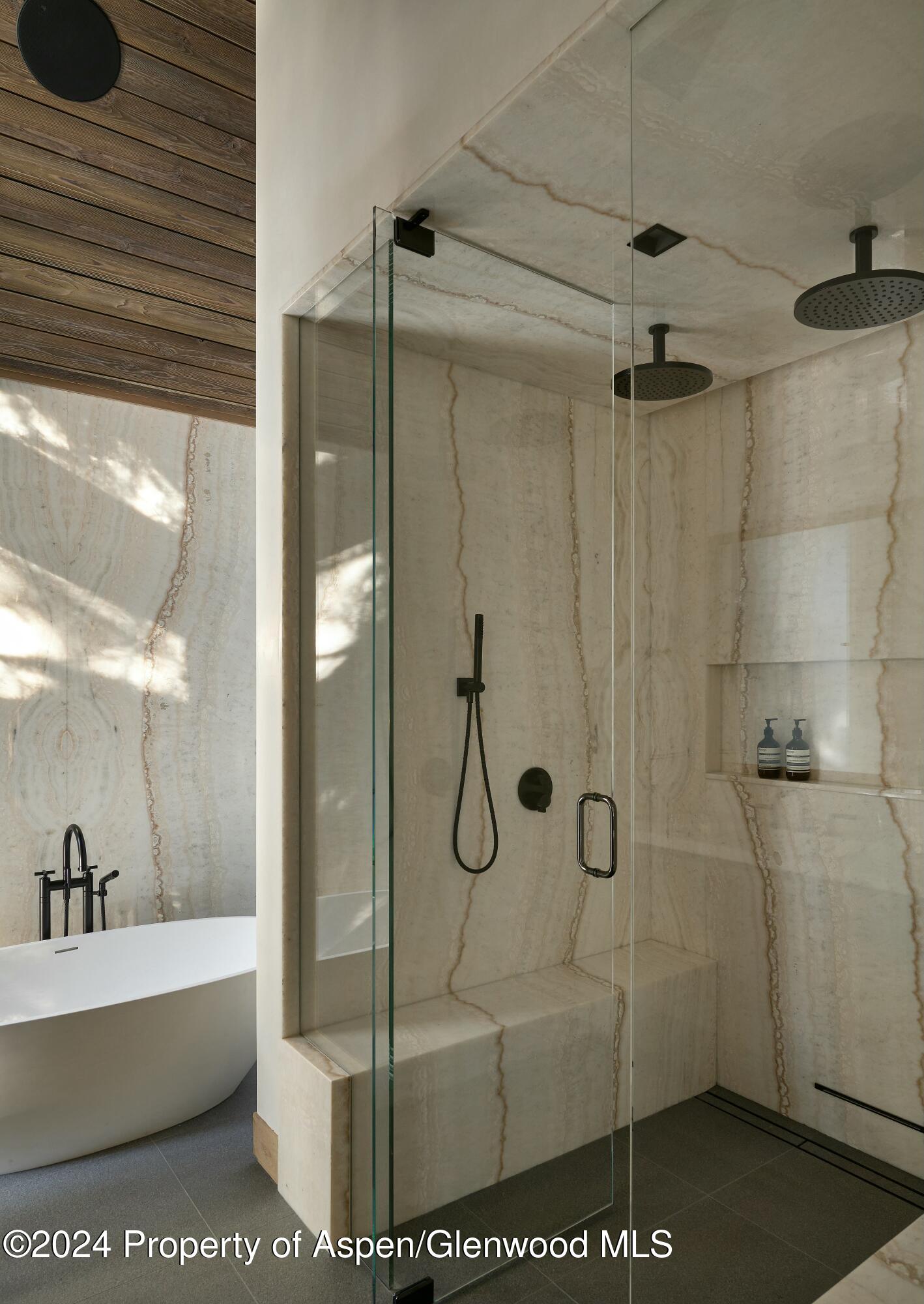 411 Pearl Court Property Photo 23