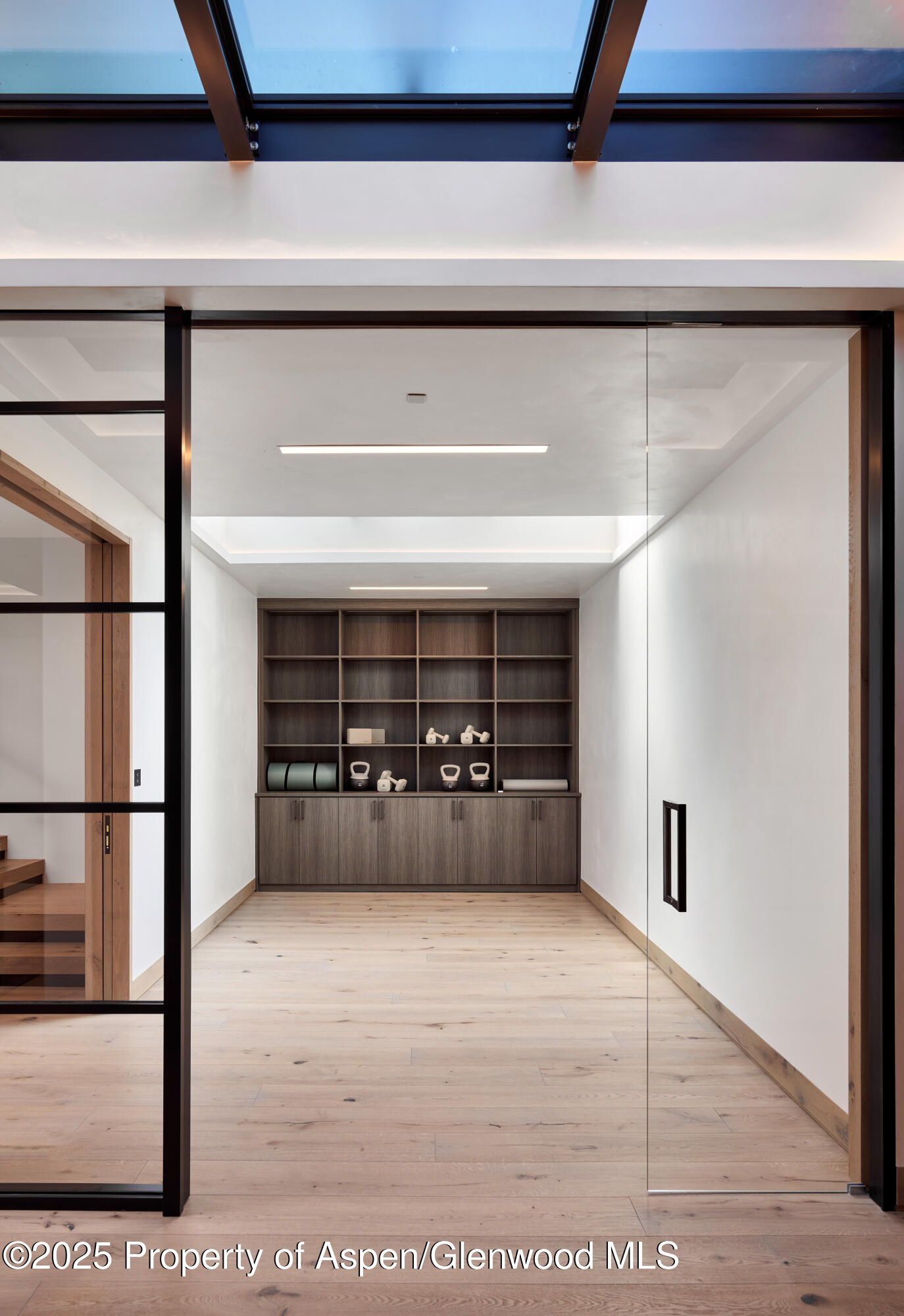 411 Pearl Court Property Photo 32