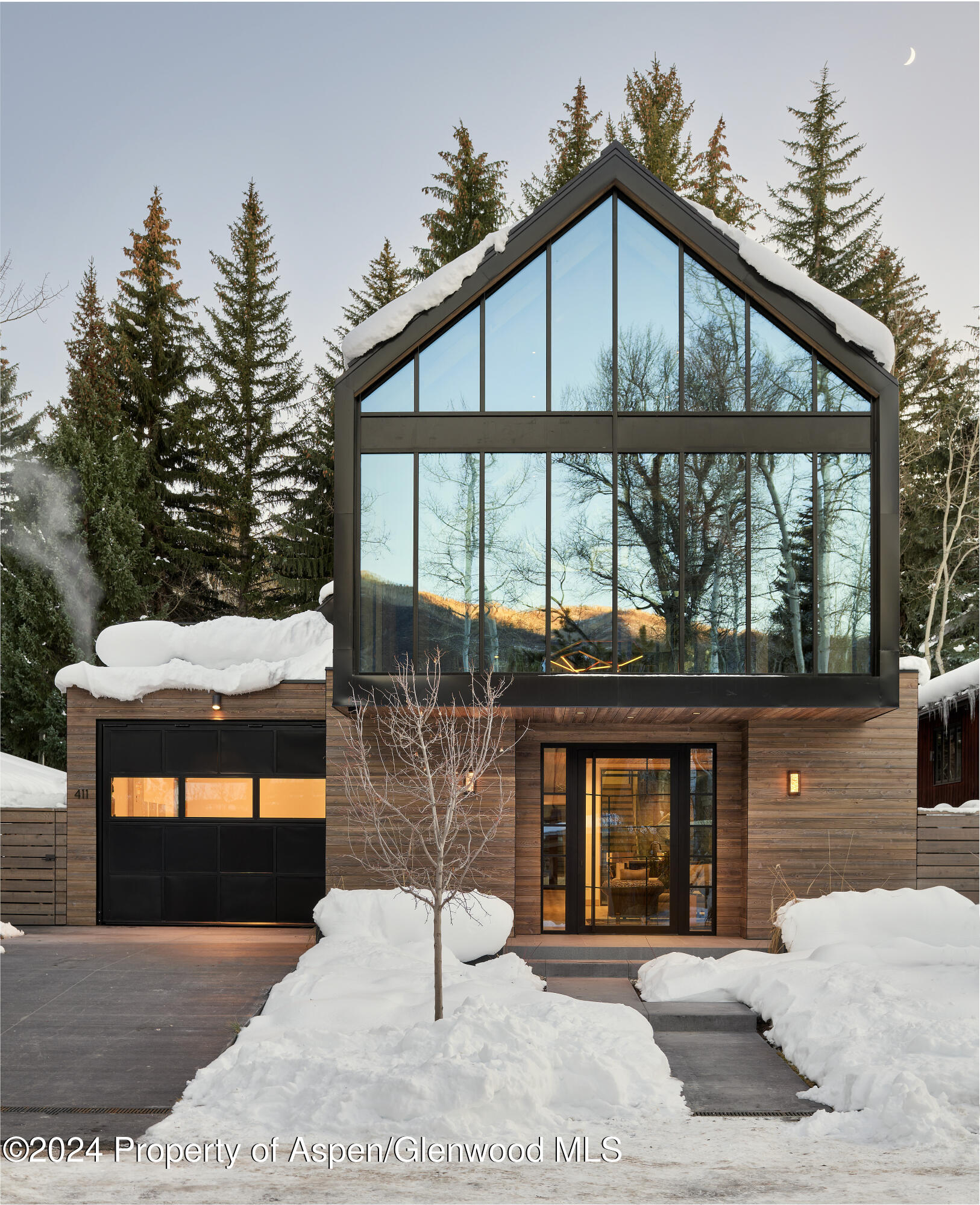 411 Pearl Court Property Photo 43