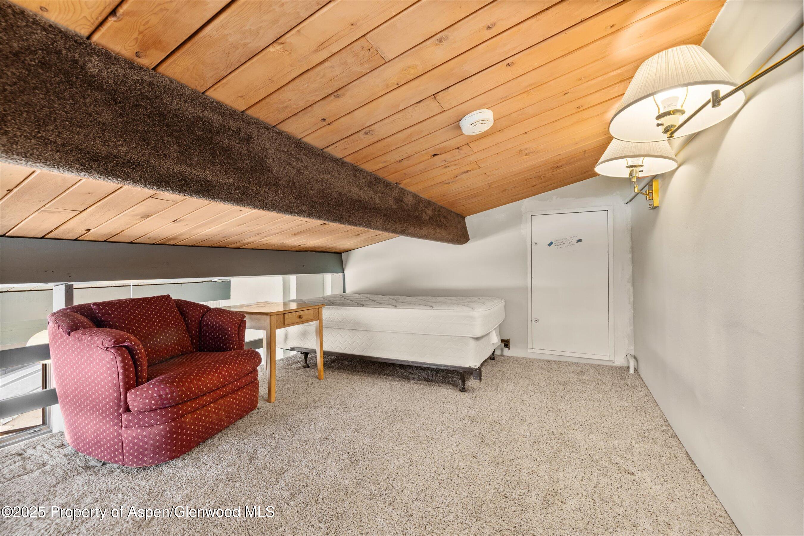 600 Carriage Way, J-10 Property Photo 11