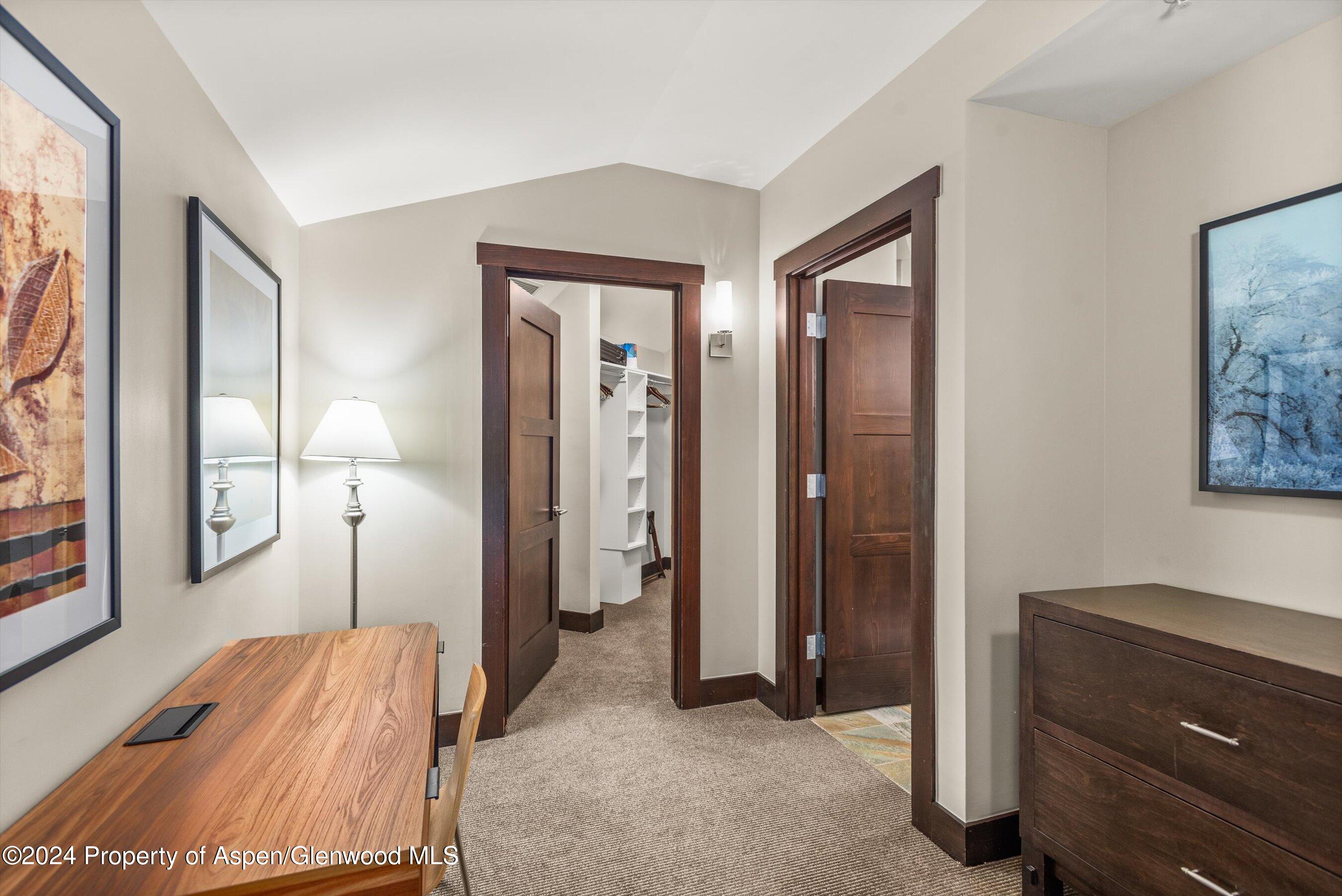 120 Carriage Way, 2303 Property Photo 11