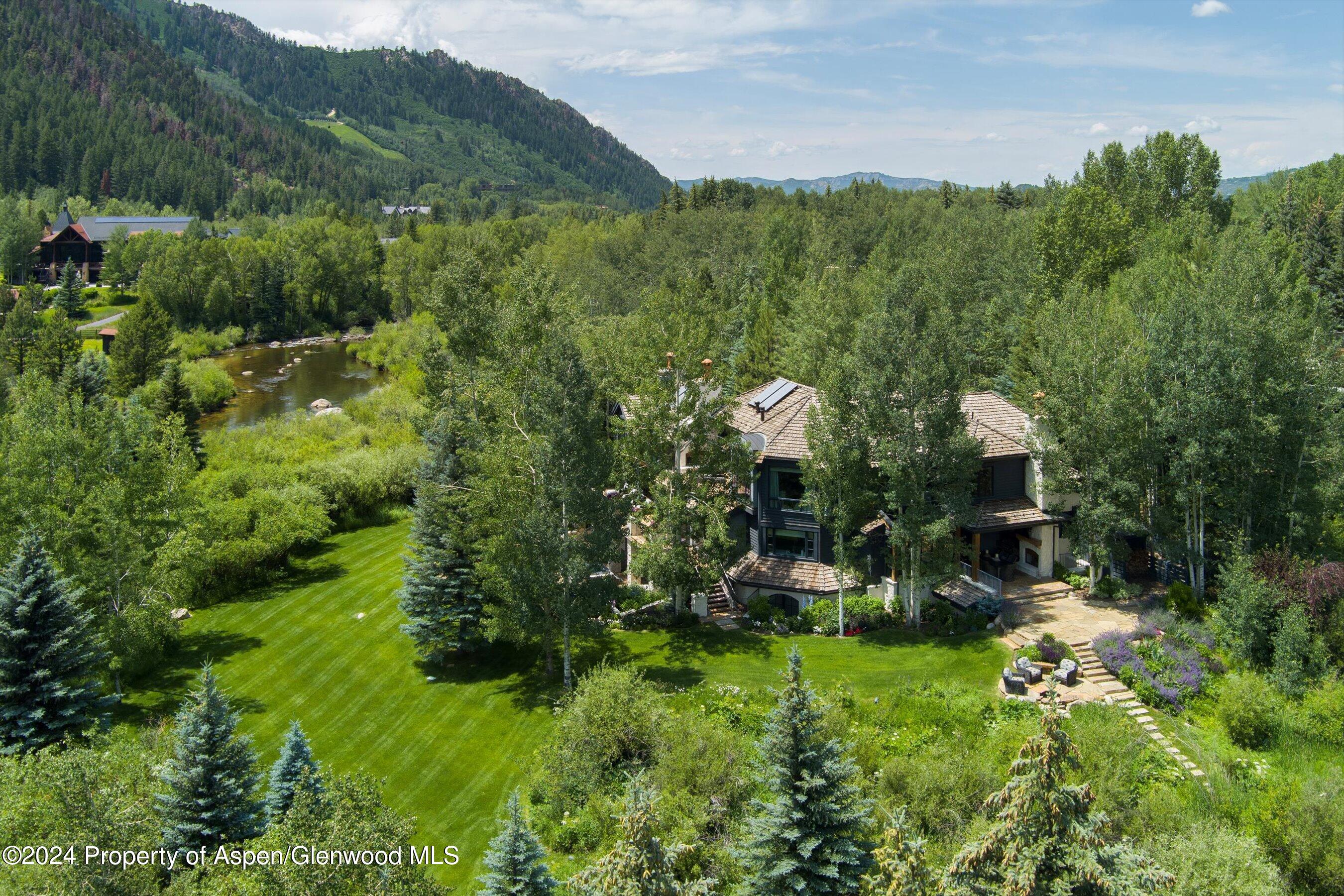 1449 Crystal Lake Road Property Photo 6