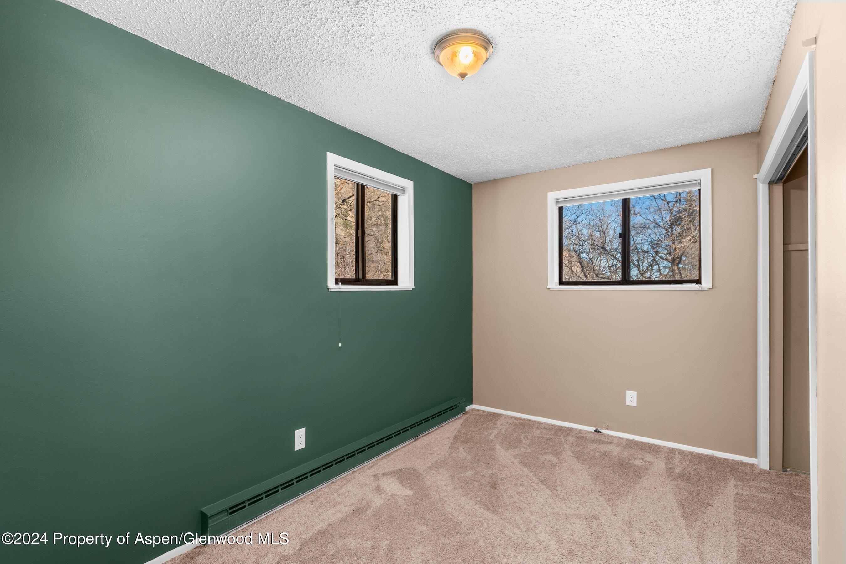 212 Cherokee Lane Property Photo 24